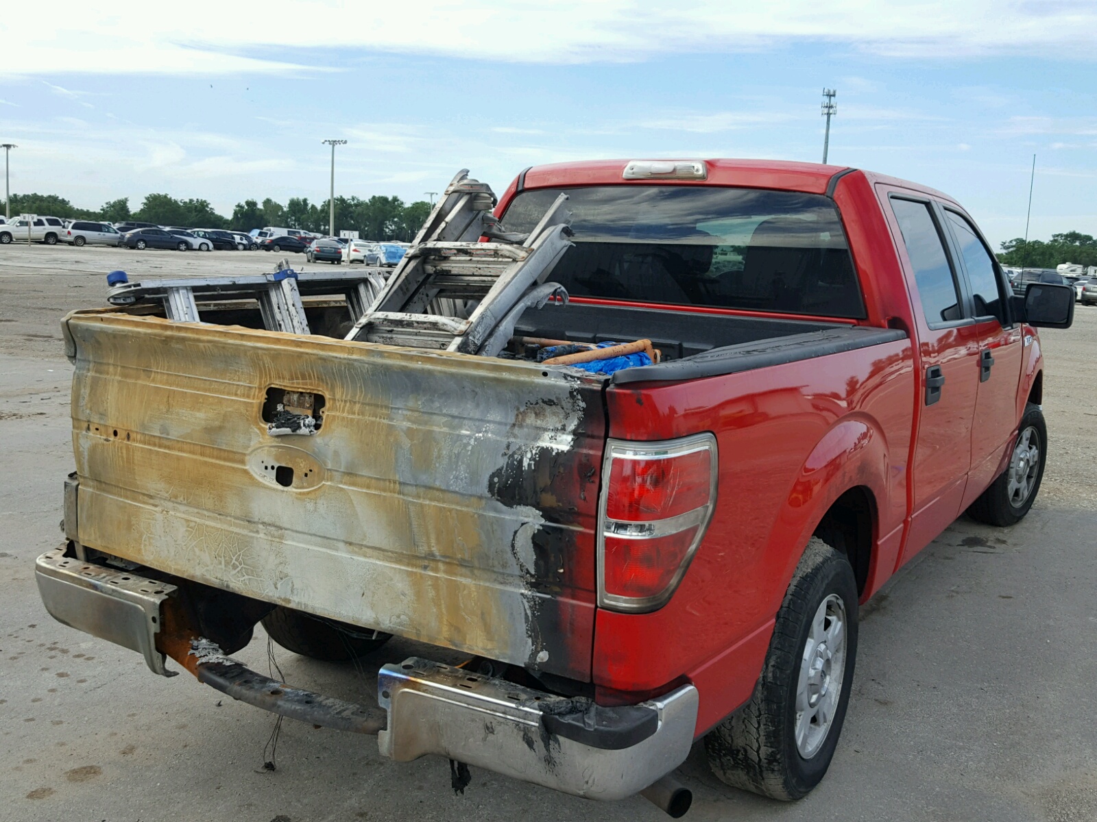Photo 4 from auction – 2010 FORD F150 SUPER with VIN 1FTEW1C81AFB26958