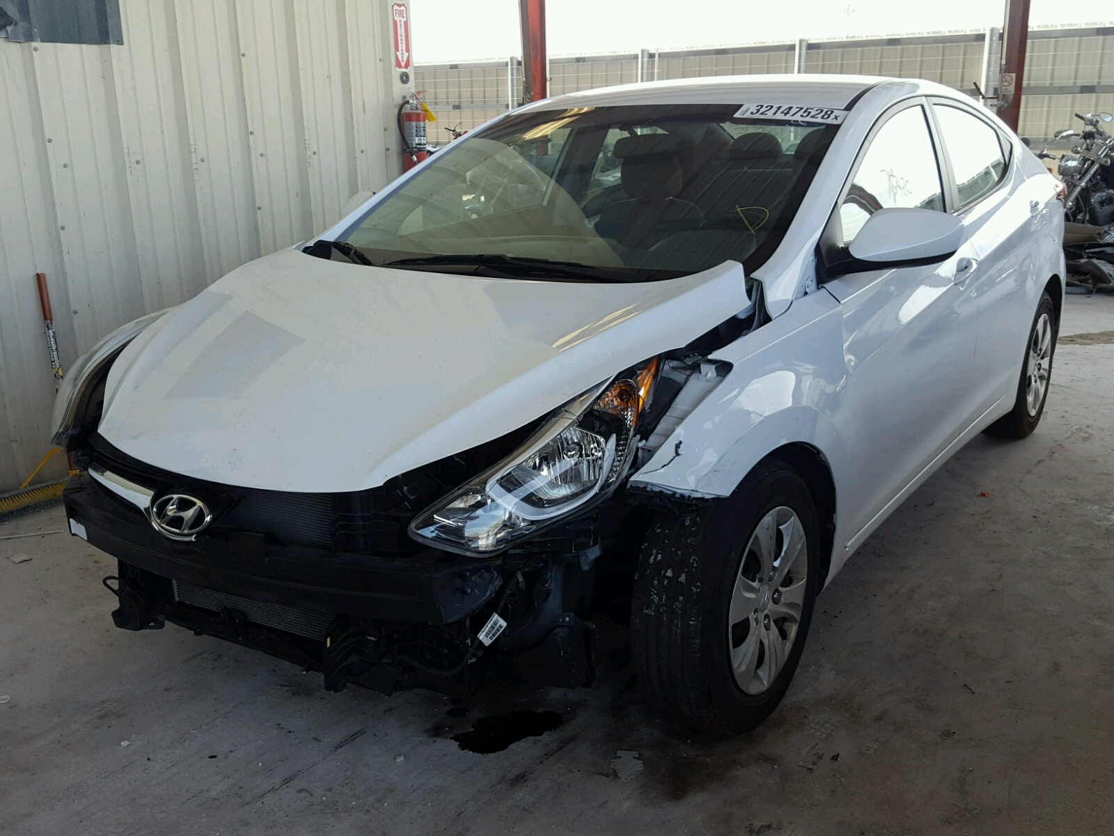 Photo 20 from auction – 2016 HYUNDAI ELANTRA SE with VIN 5NPDH4AE0GH754959