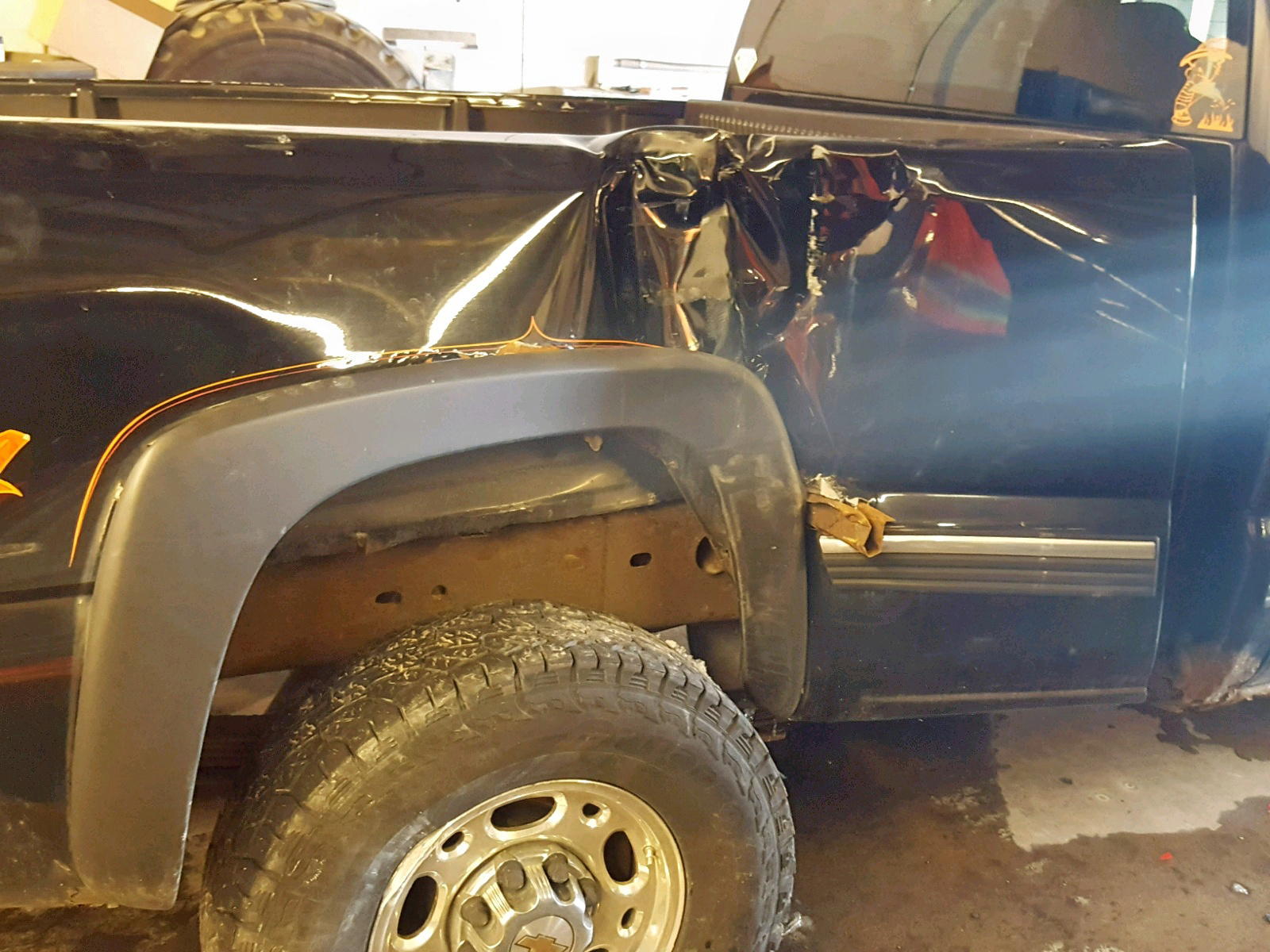 Photo 9 from auction – 2002 CHEVROLET SILVERADO with VIN 1GCHK23162F104554
