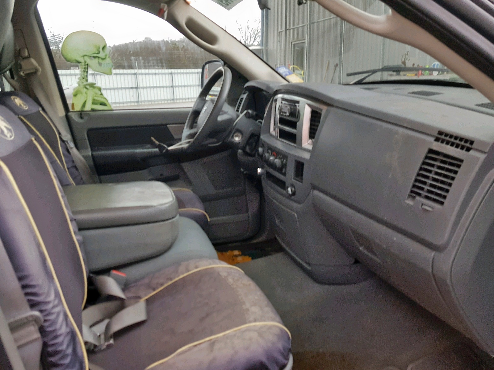 Photo 5 from auction – 2007 DODGE RAM 1500 S with VIN 1D7HU18267S179667