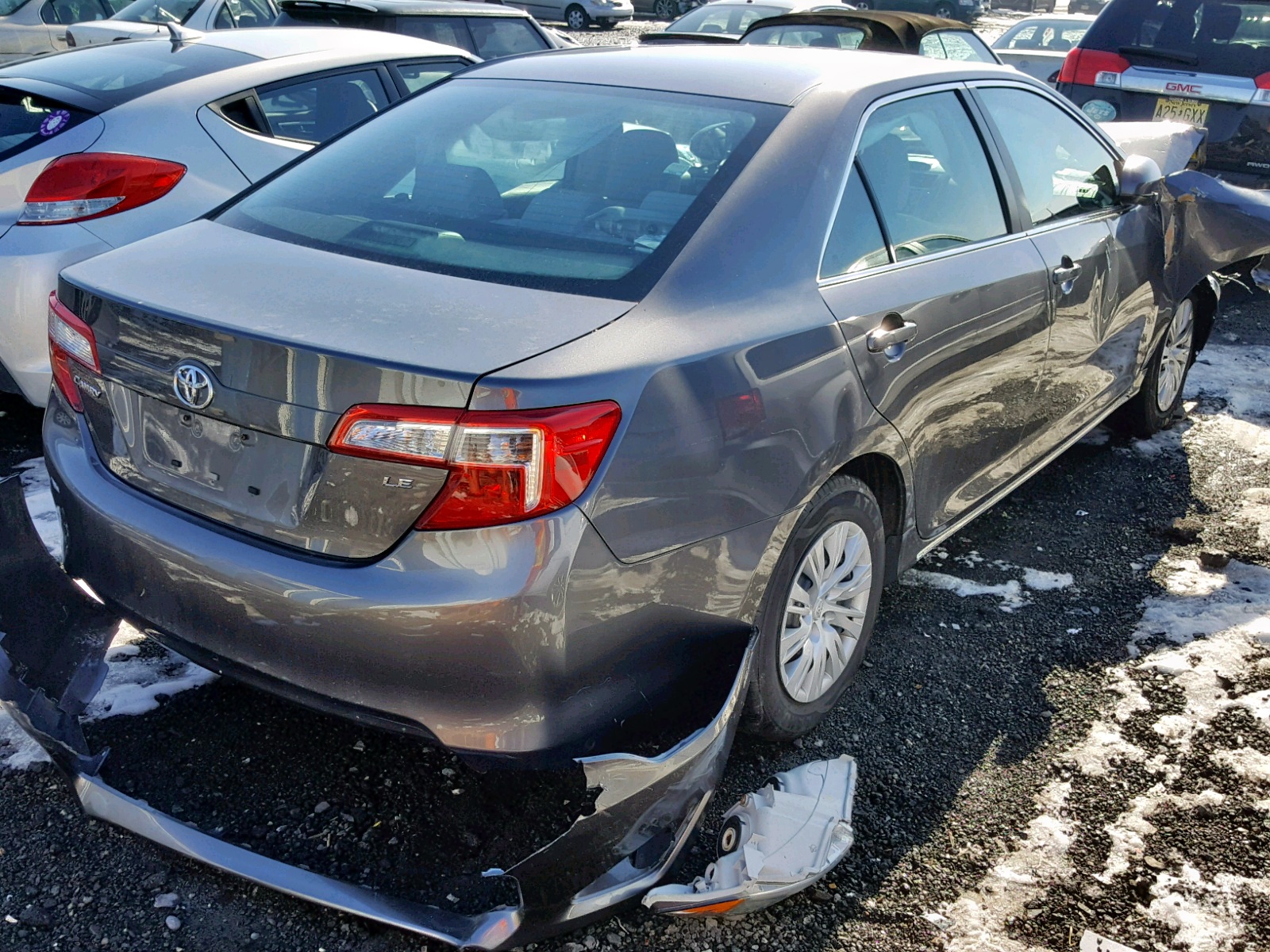 Photo 4 from auction – 2014 TOYOTA CAMRY L with VIN 4T4BF1FK7ER434813