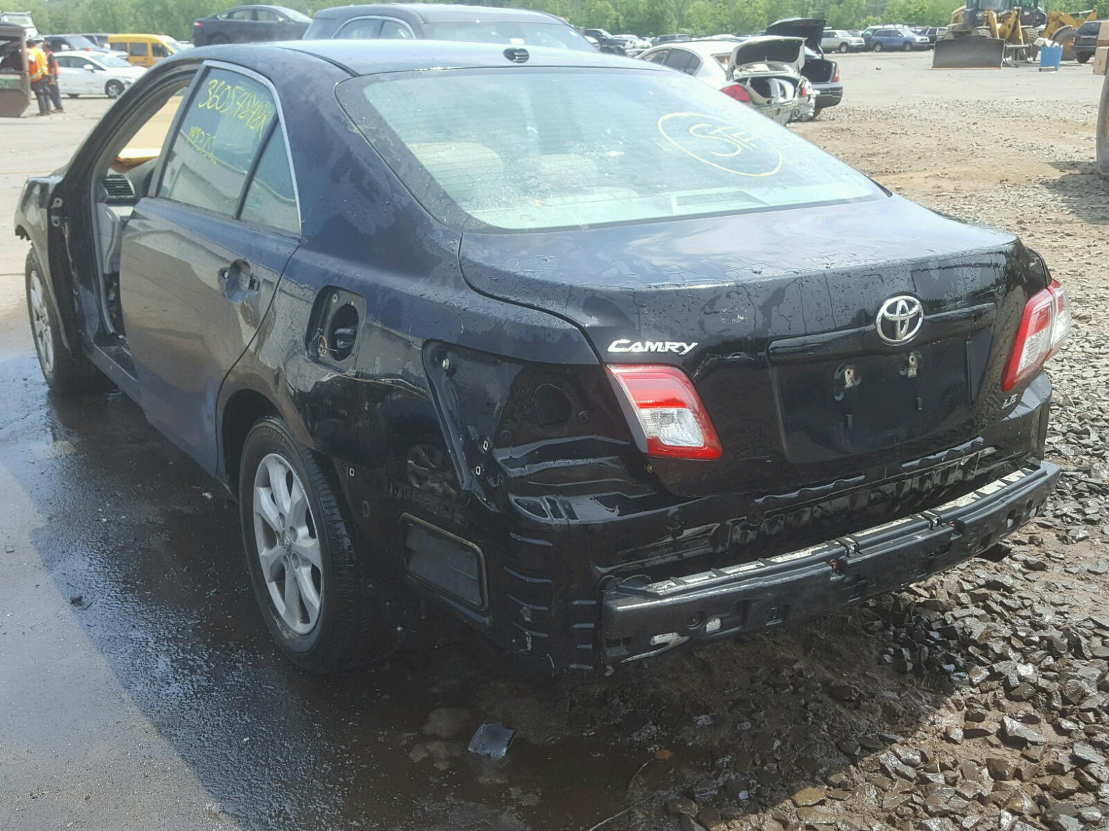 Photo 3 from auction – 2011 TOYOTA CAMRY BASE with VIN 4T1BF3EK1BU759542