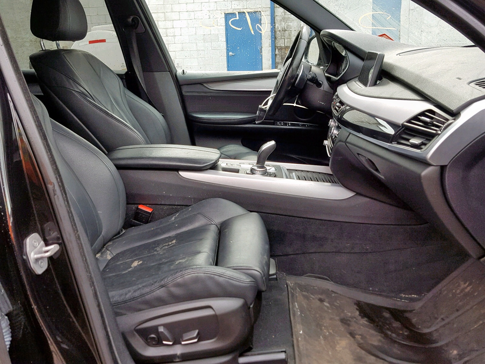 Photo 5 from auction – 2014 BMW X5 XDRIVE3 with VIN 5UXKR0C50E0C26392