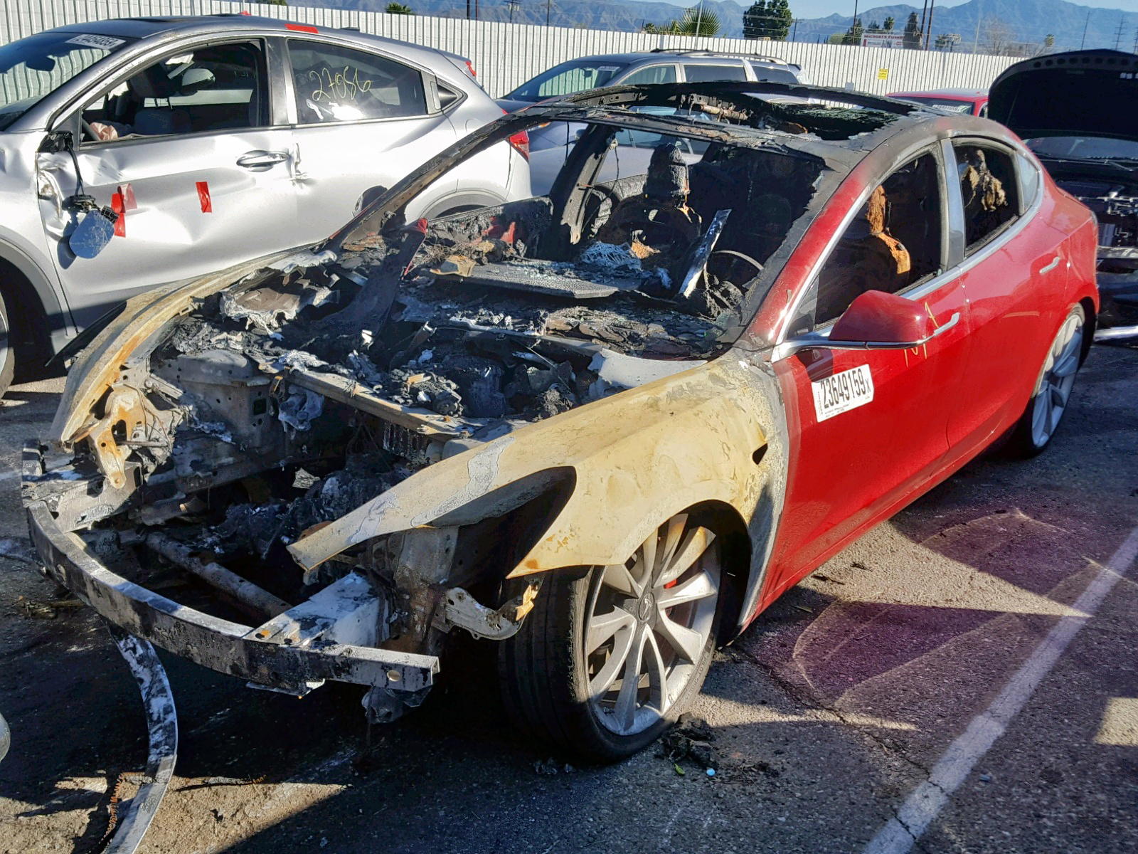 Photo 2 from auction – 2018 TESLA MODEL 3 with VIN 5YJ3E1EB2JF075395