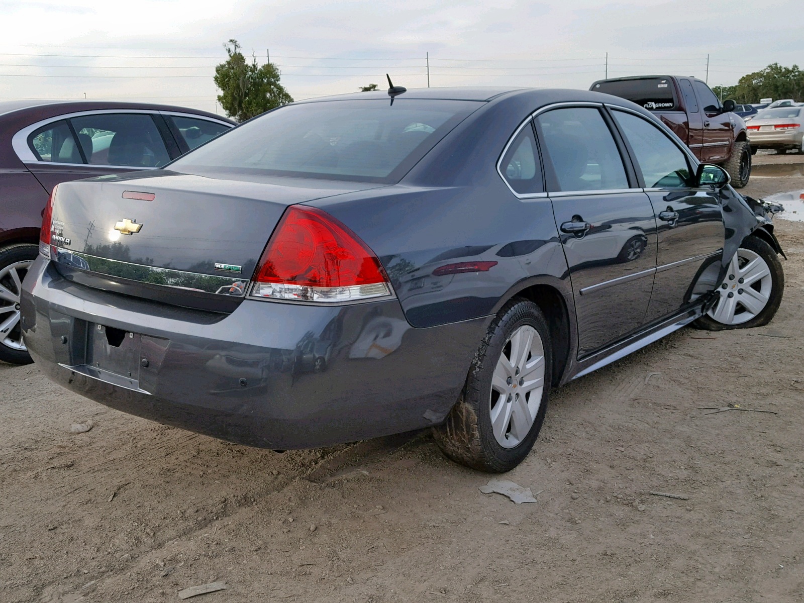 Photo 4 from auction – 2011 CHEVROLET IMPALA LS with VIN 2G1WA5EK6B1157370