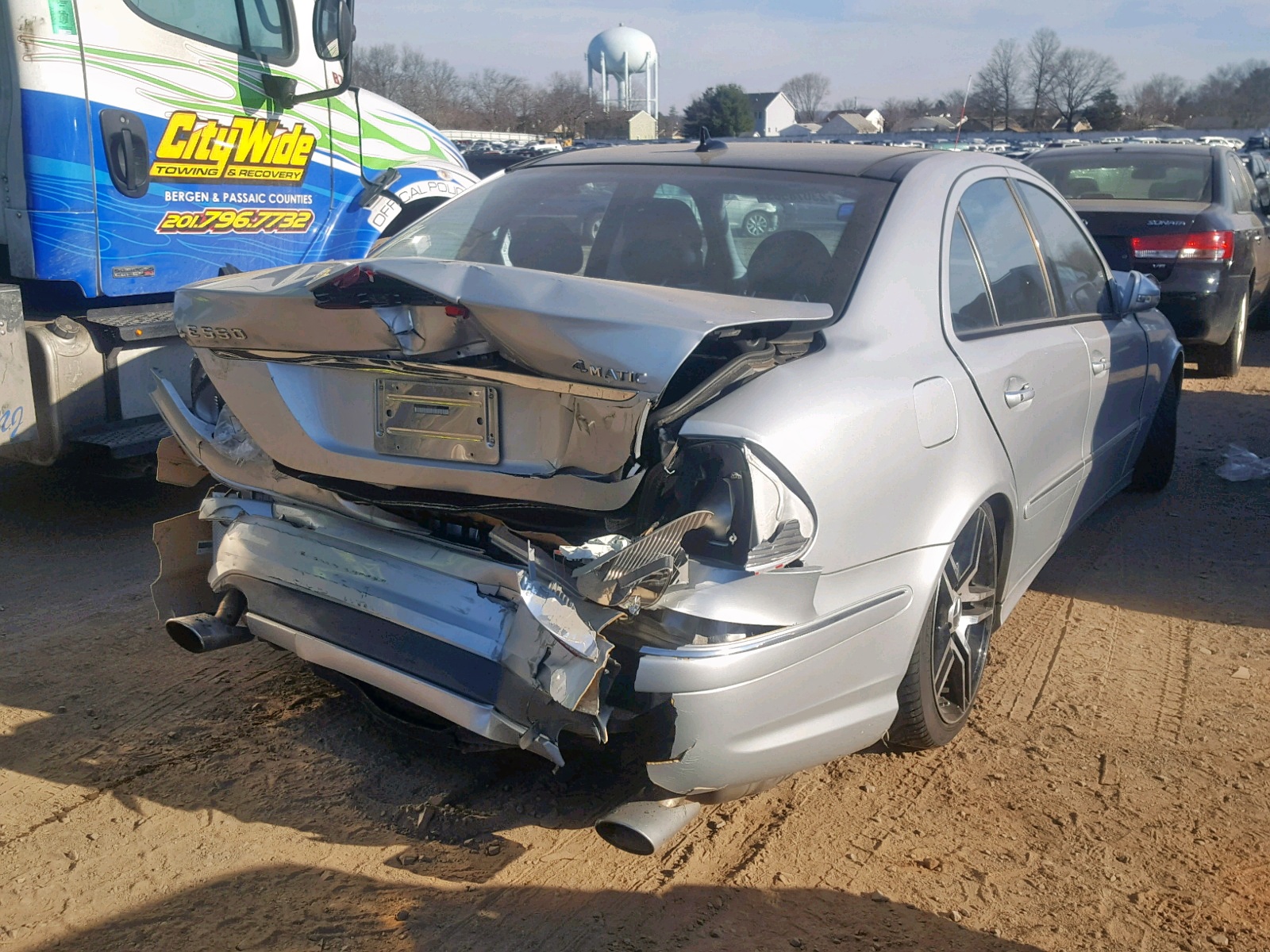Photo 4 from auction – 2008 MERCEDES-BENZ E 550 4MAT with VIN WDBUF90X78B282489