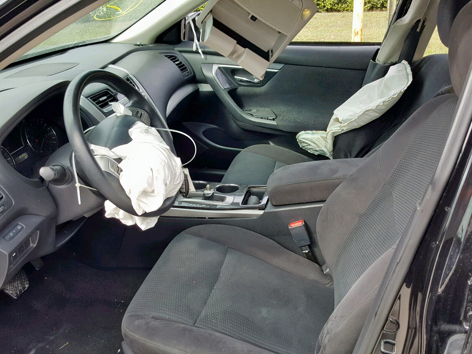 Photo 5 from auction – 2014 NISSAN ALTIMA 2.5 with VIN 1N4AL3APXEC106007