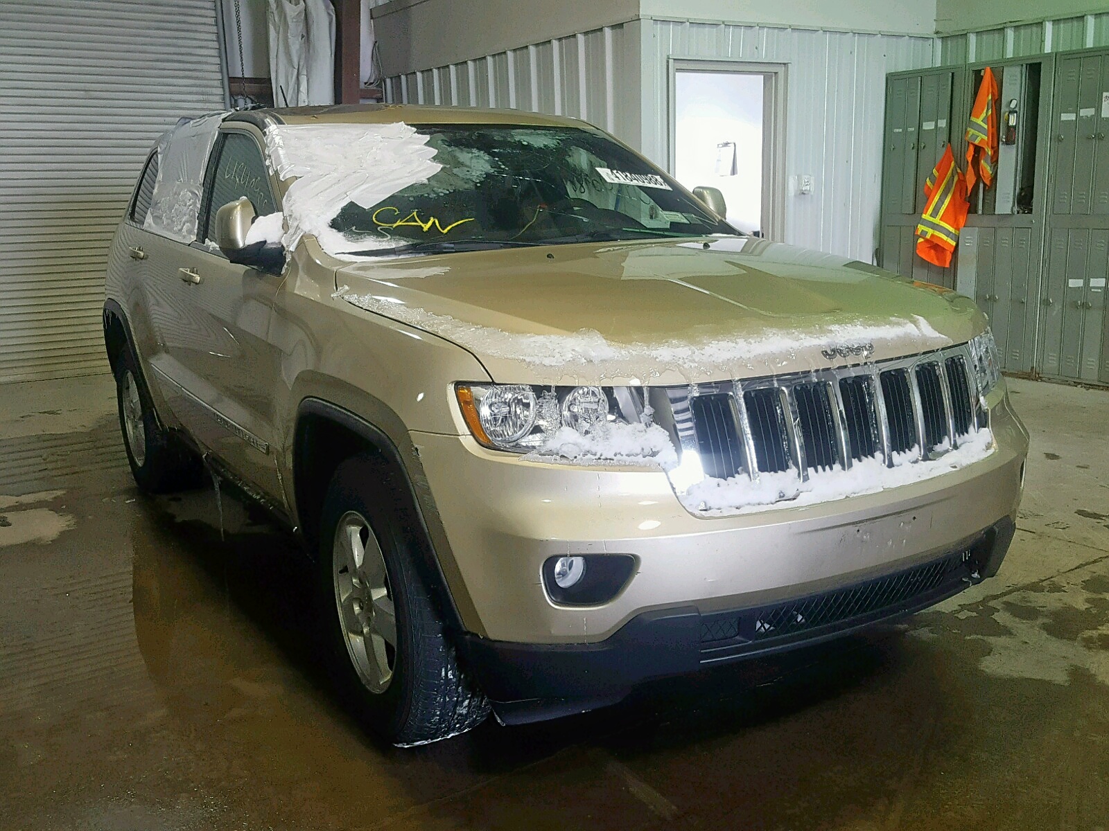 JEEP GRAND CHER 2012 with VIN 1C4RJFAG1CC175122 - Photo from auction