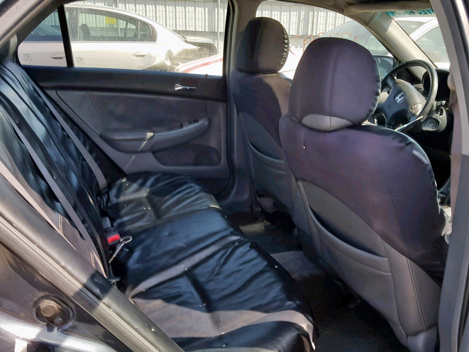 Photo 6 from auction – 2003 HONDA ACCORD EX with VIN 1HGCM56603A093984