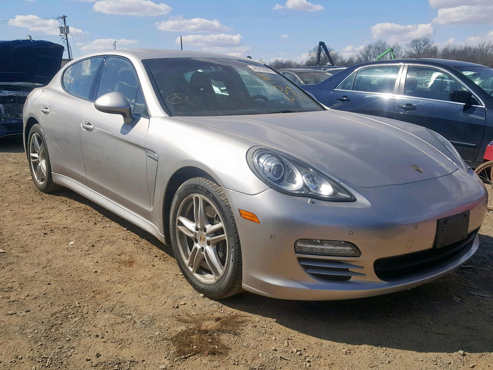PORSCHE PANAMERA 2 2012 with VIN WP0AA2A78CL013882 - Photo from auction