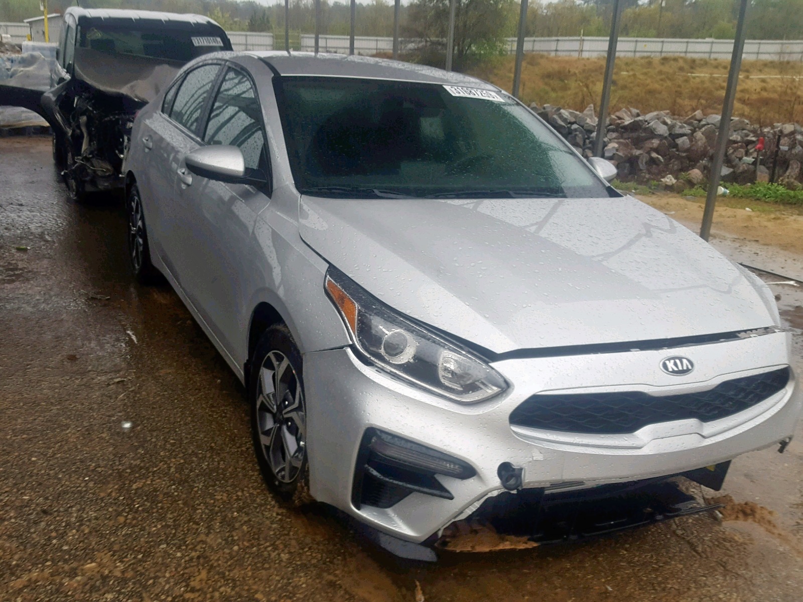 KIA FORTE FE 2019 with VIN 3KPF24AD8KE053438 - Photo from auction