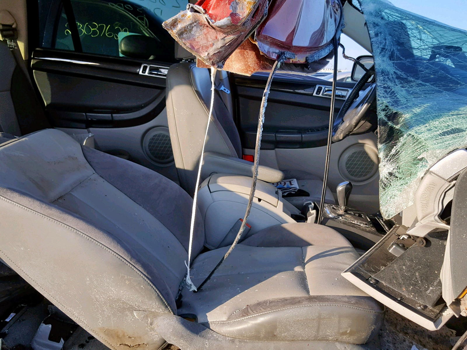 Photo 5 from auction – 2008 CHRYSLER PACIFICA T with VIN 2A8GM68X08R640226