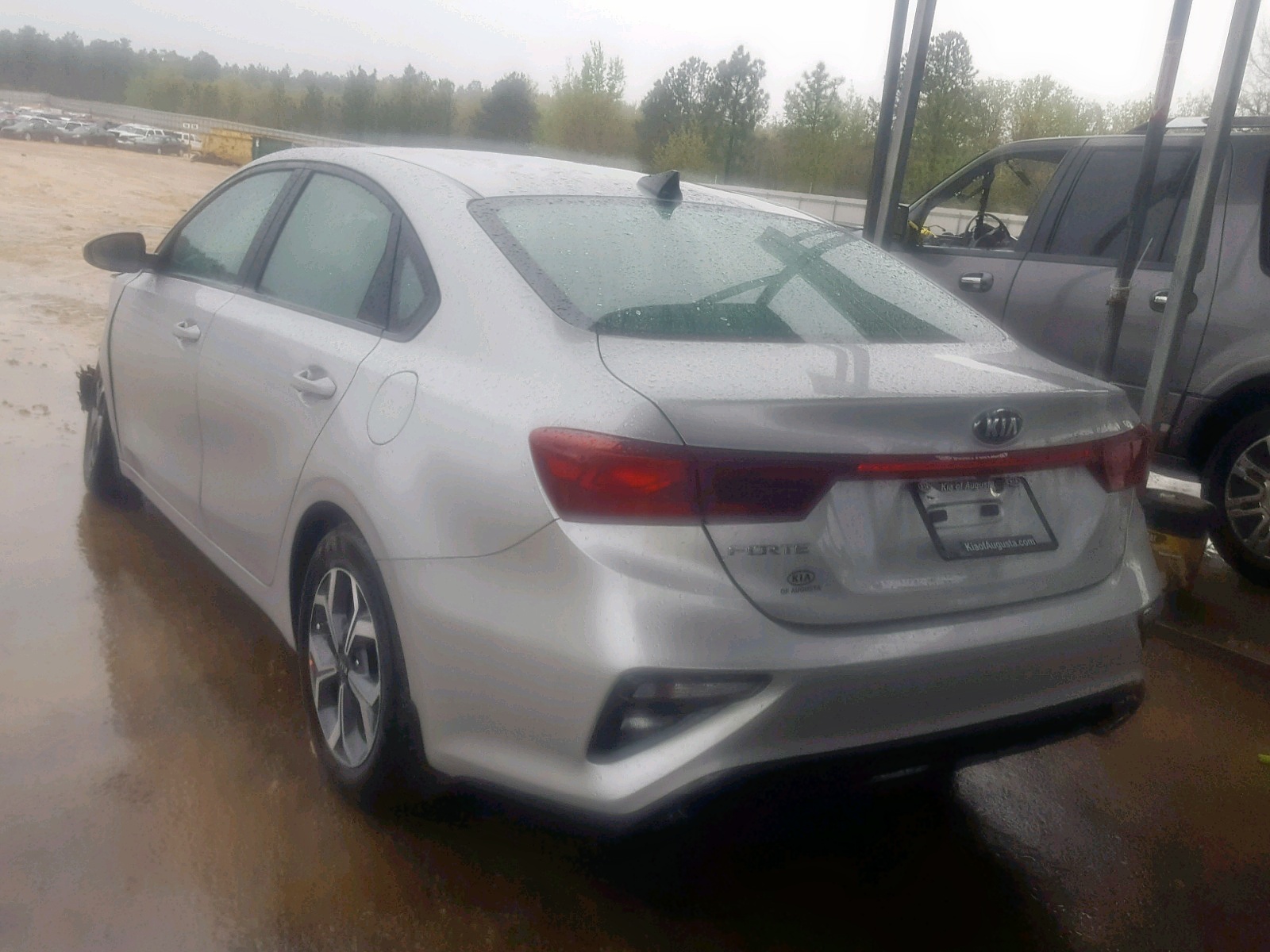 Photo 3 from auction – 2019 KIA FORTE FE with VIN 3KPF24AD8KE053438