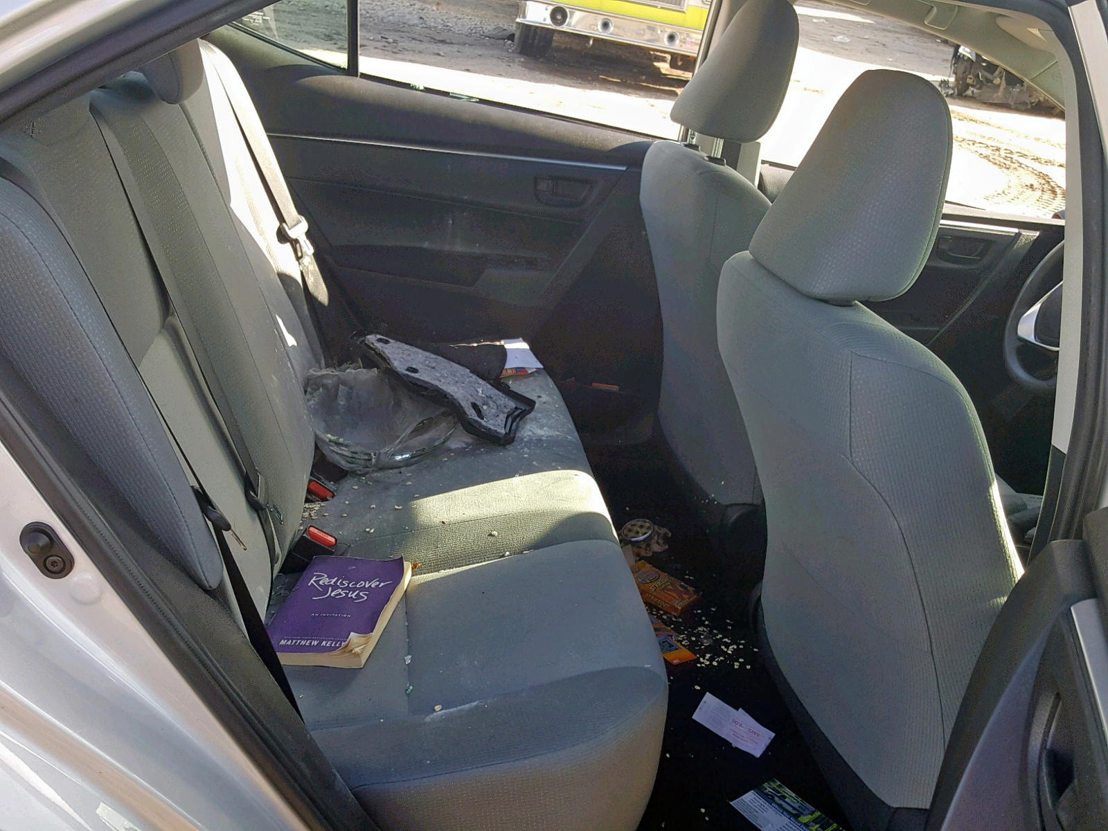 Photo 6 from auction – 2016 TOYOTA COROLLA L with VIN 2T1BURHEXGC511653