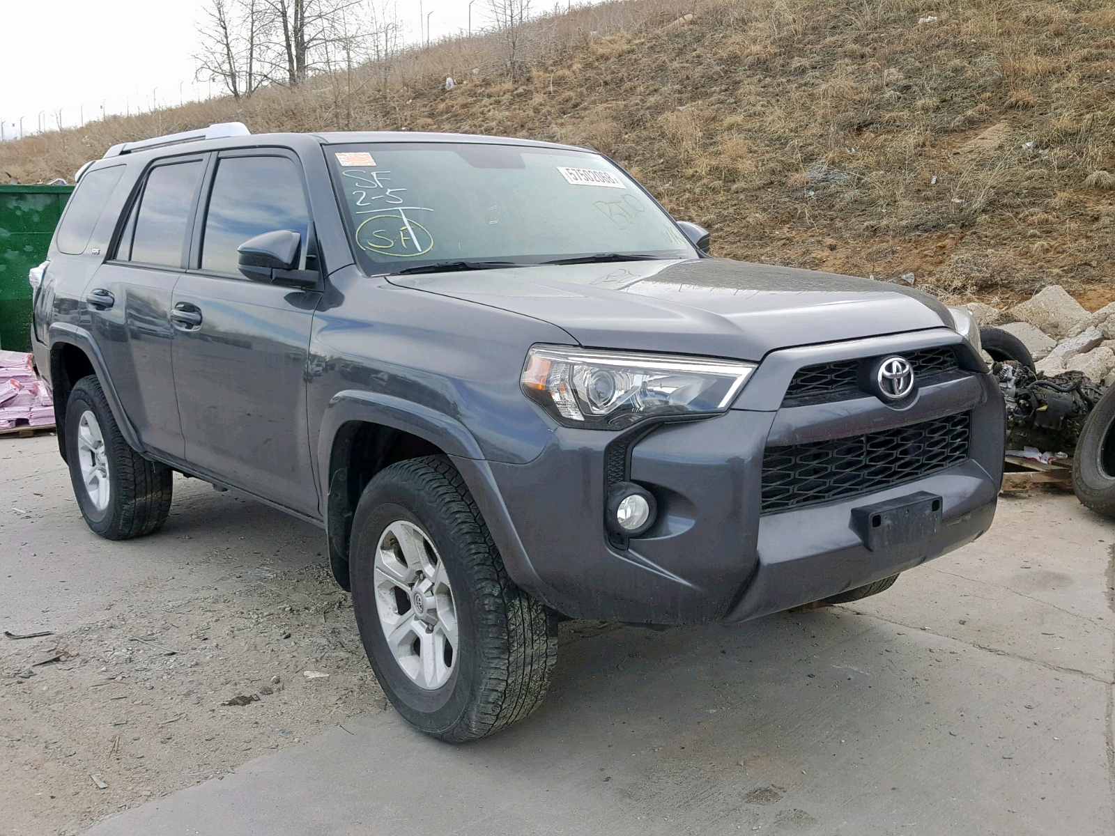 TOYOTA 4RUNNER SR 2016 with VIN JTEBU5JR2G5302468 - Photo from auction
