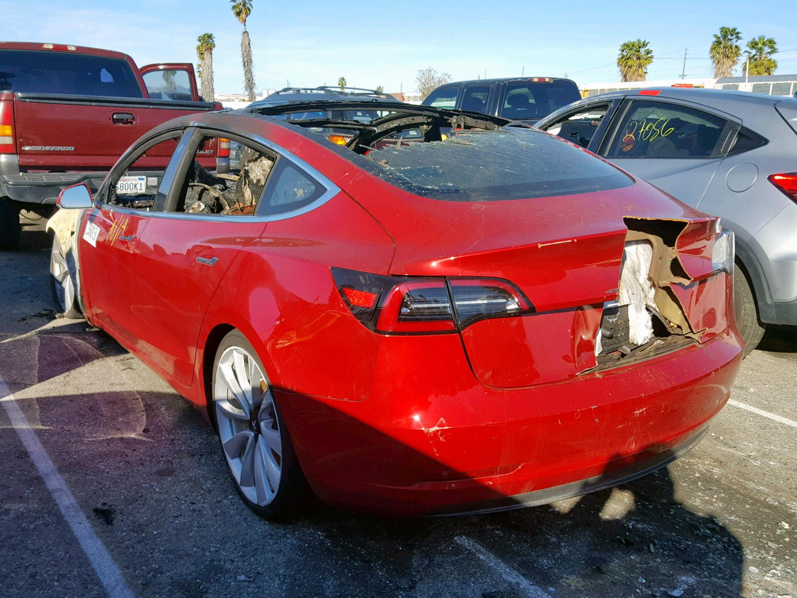 Photo 3 from auction – 2018 TESLA MODEL 3 with VIN 5YJ3E1EB2JF075395