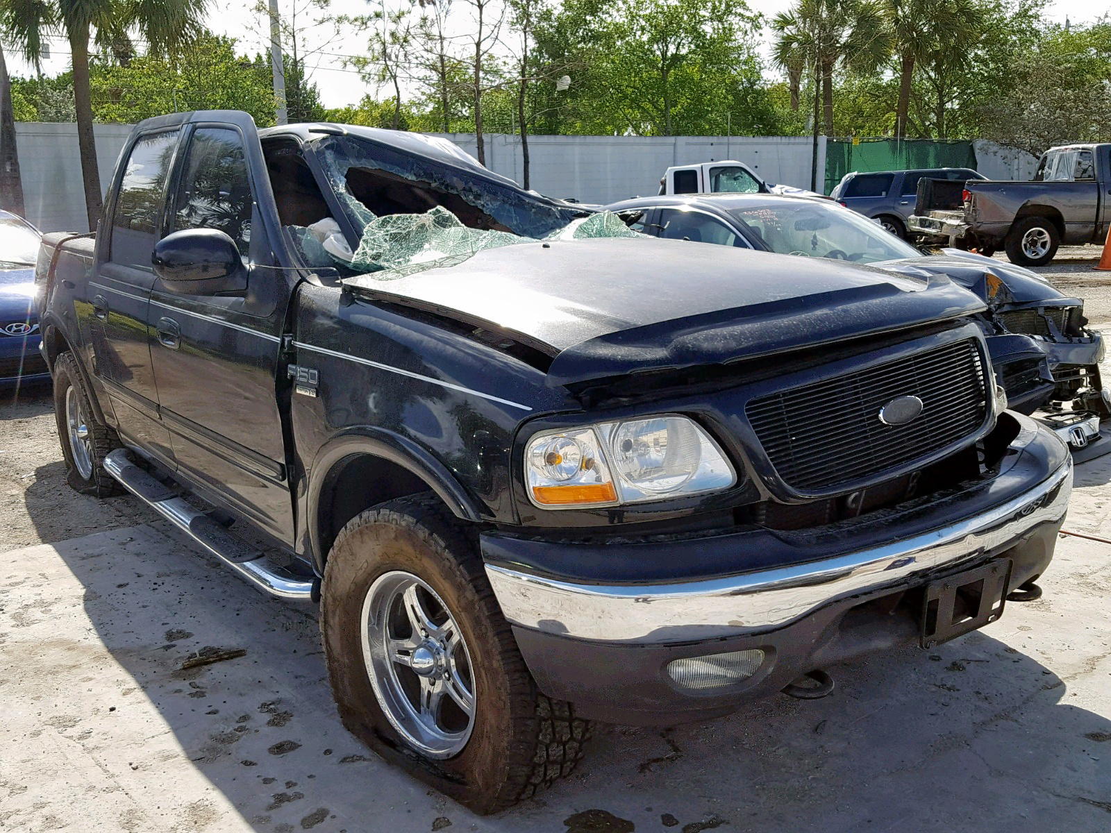 FORD F150 SUPER 2003 with VIN 1FTRW08L63KC80441 - Photo from auction