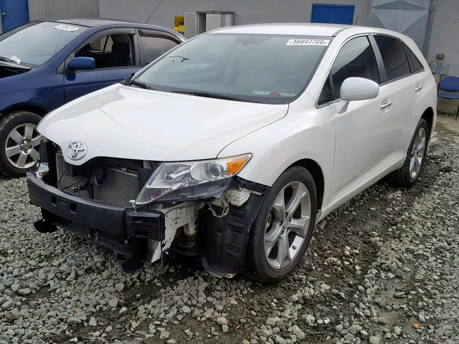 Photo 2 from auction – 2011 TOYOTA VENZA BASE with VIN 4T3ZK3BB0BU035802