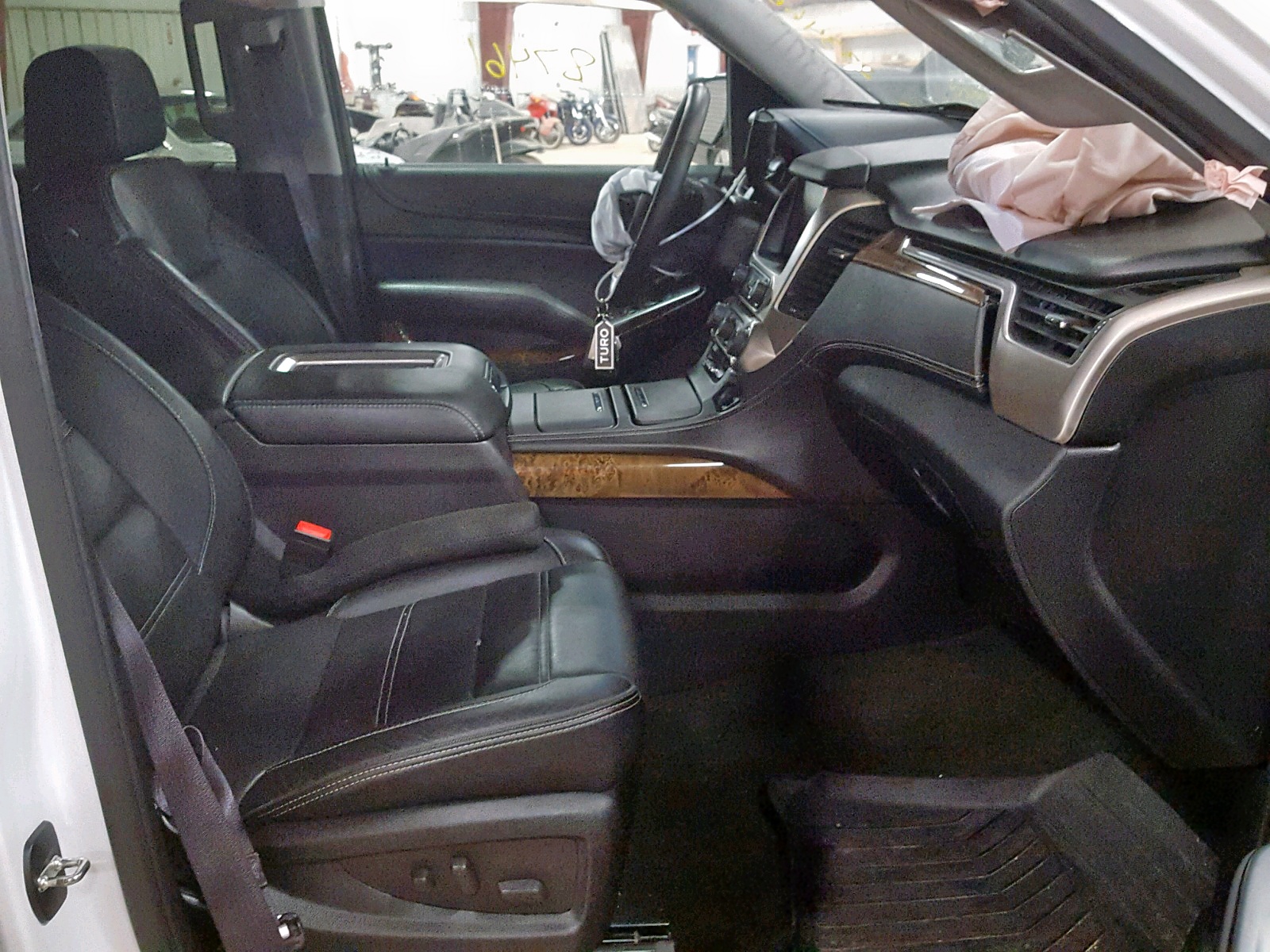Photo 5 from auction – 2015 GMC YUKON DENA with VIN 1GKS2CKJ6FR731566