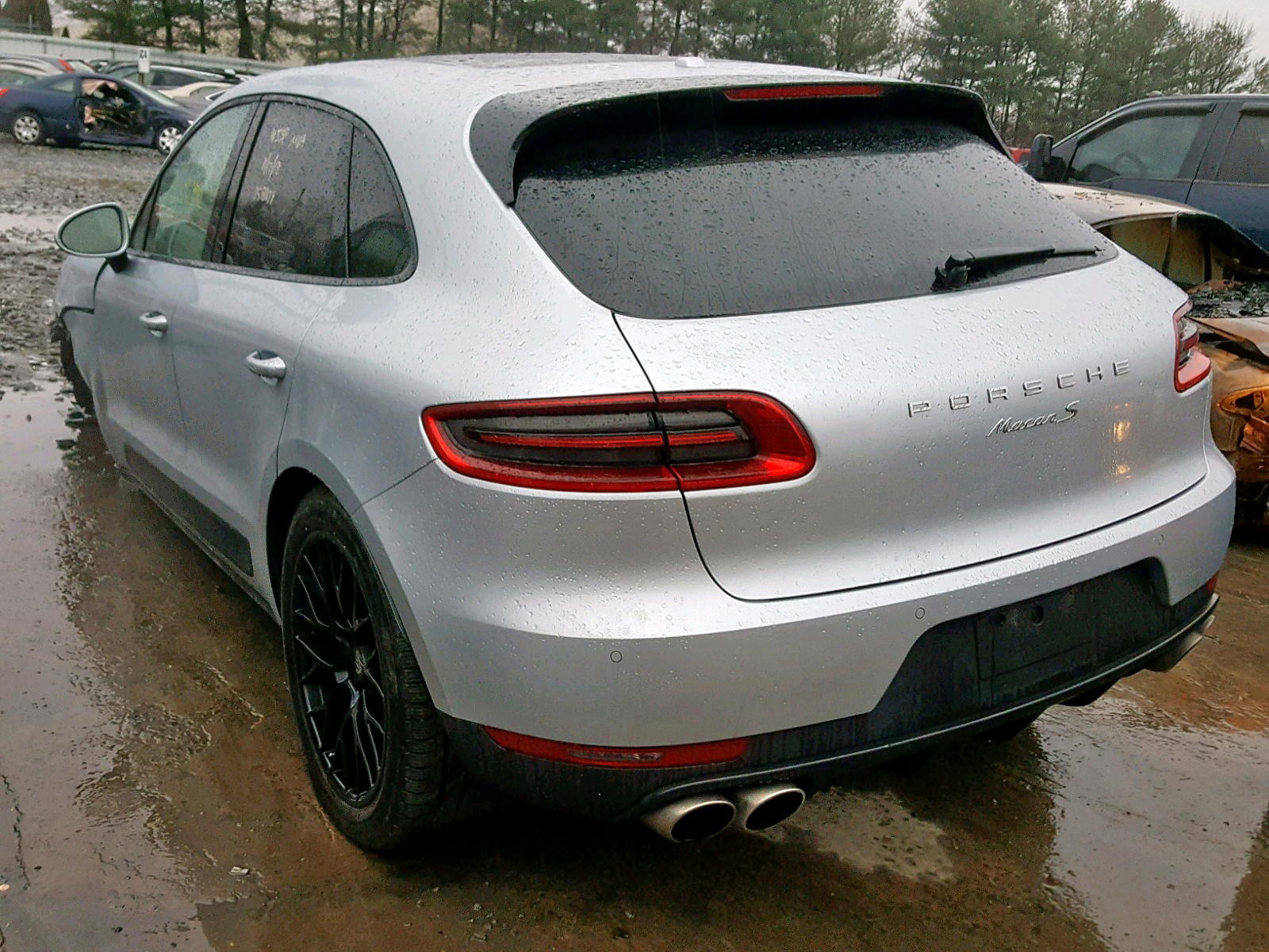 Photo 3 from auction – 2016 PORSCHE MACAN S with VIN WP1AB2A5XGLB48250