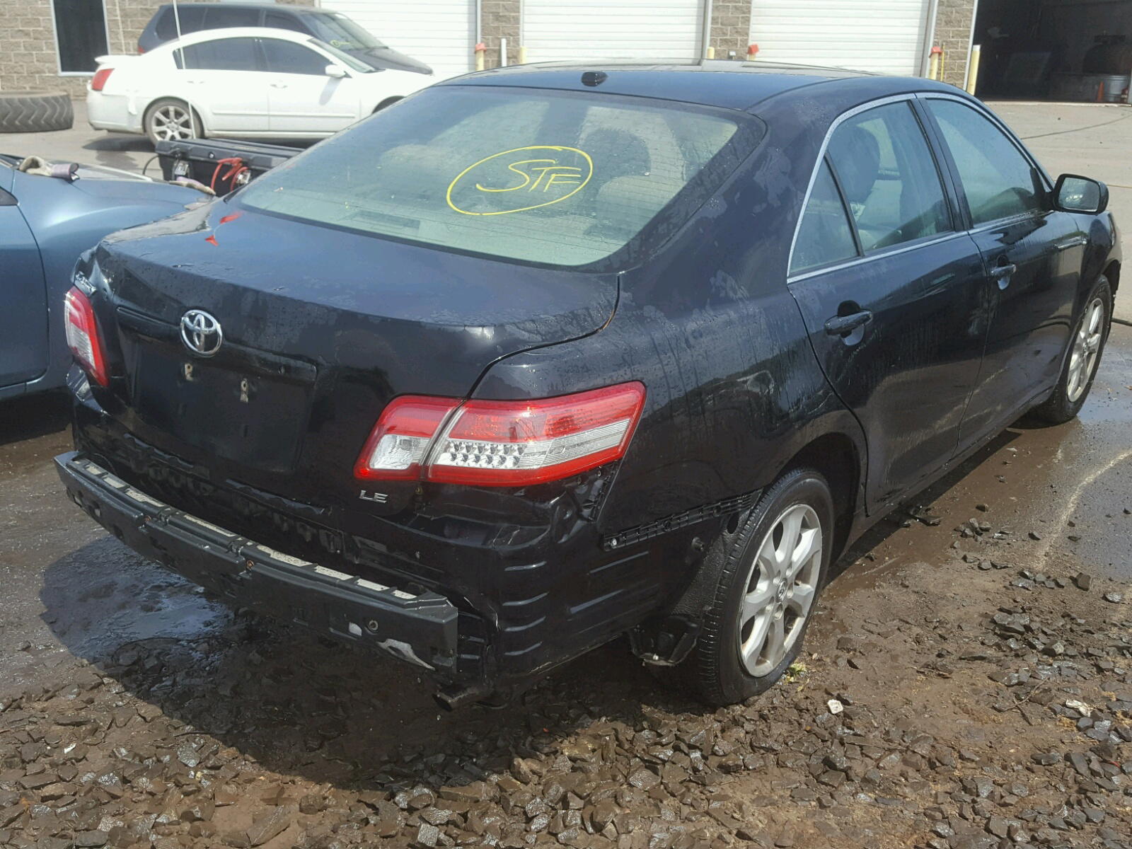 Photo 4 from auction – 2011 TOYOTA CAMRY BASE with VIN 4T1BF3EK1BU759542