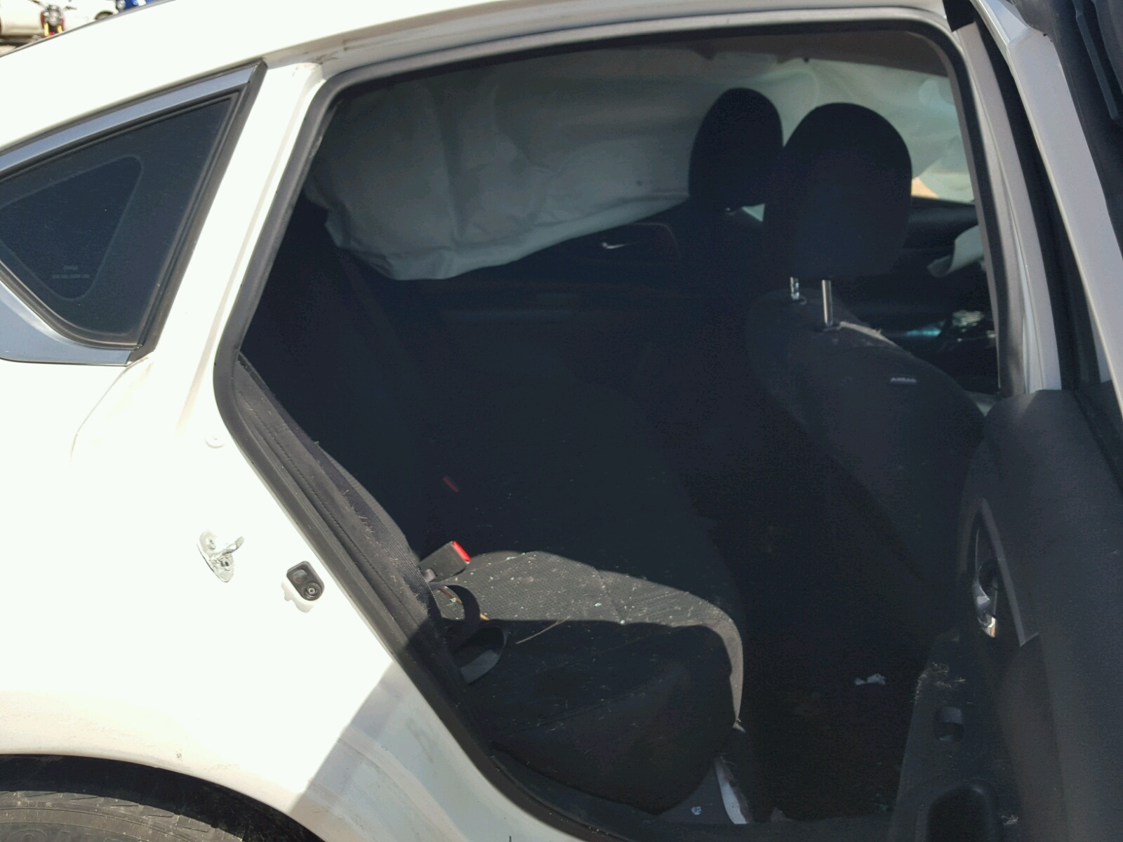 Photo 6 from auction – 2015 NISSAN ALTIMA 2.5 with VIN 1N4AL3AP8FC274620