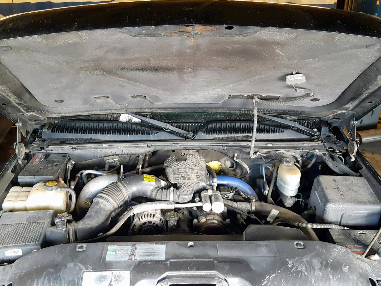 Photo 7 from auction – 2002 CHEVROLET SILVERADO with VIN 1GCHK23162F104554