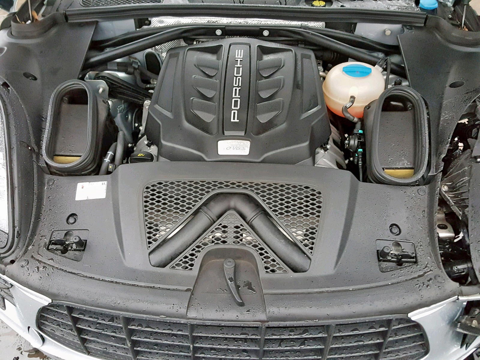 Photo 7 from auction – 2016 PORSCHE MACAN S with VIN WP1AB2A5XGLB48250