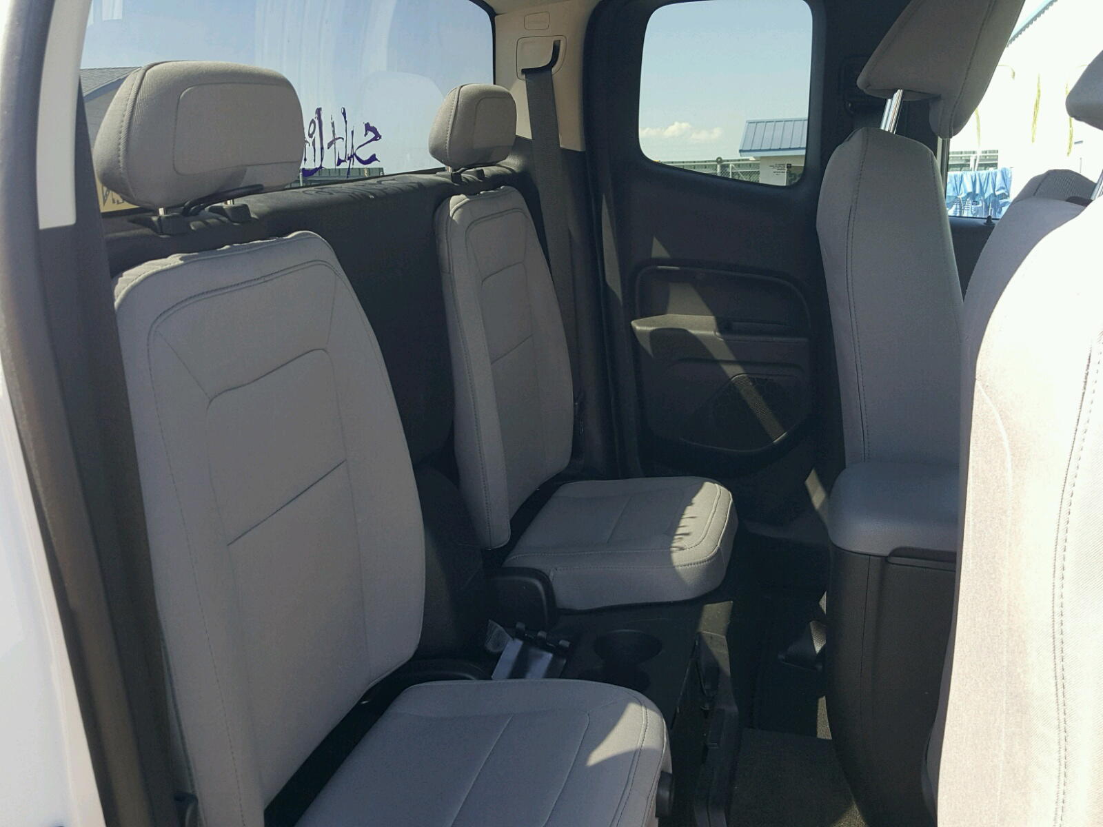 Photo 6 from auction – 2016 GMC CANYON with VIN 1GTH5BEAXG1125853