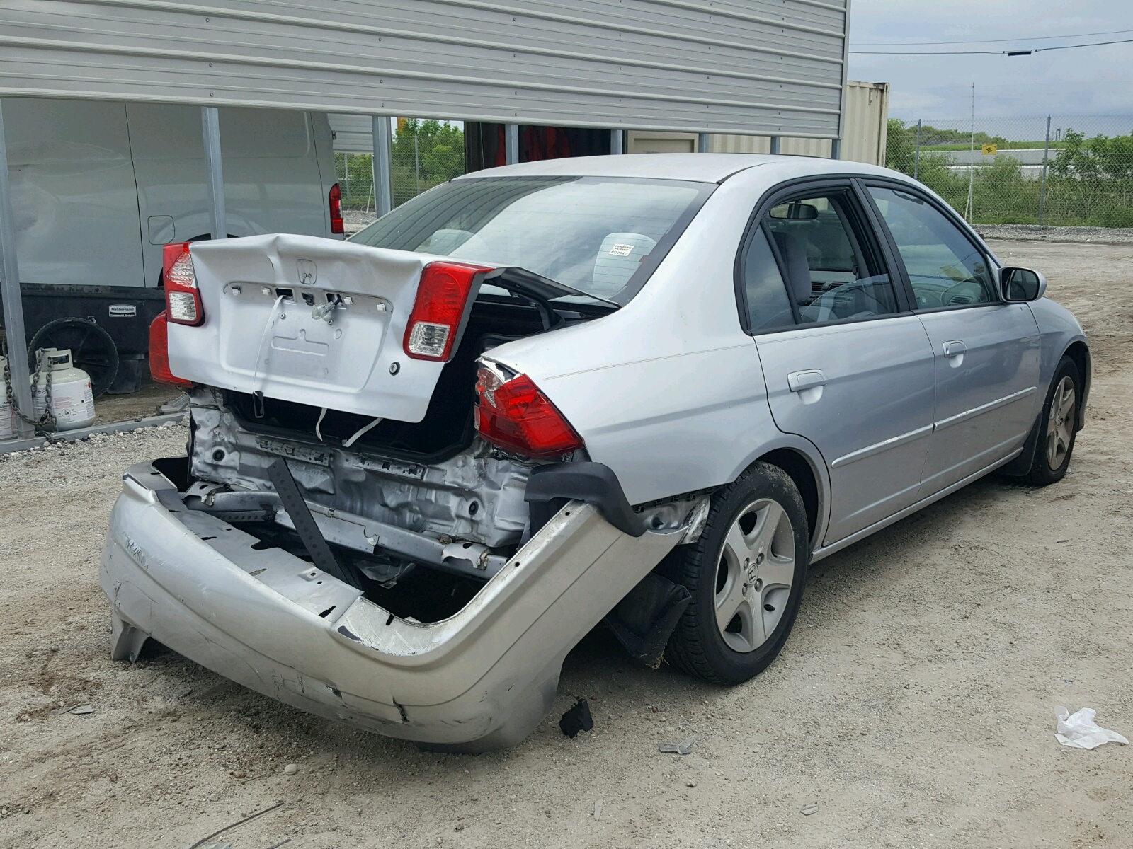 Photo 4 from auction – 2005 HONDA CIVIC EX with VIN 2HGES26745H512929