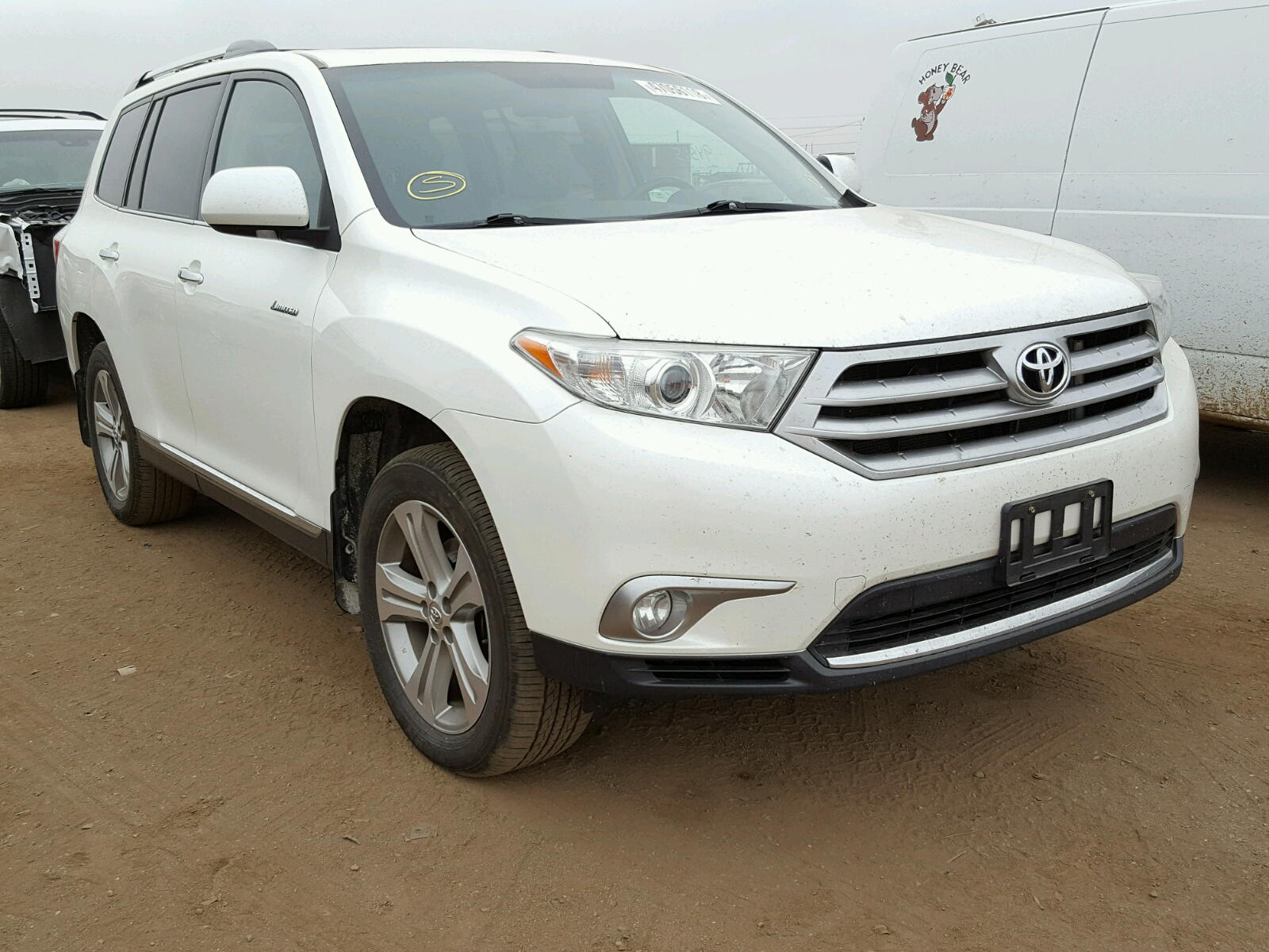 TOYOTA HIGHLANDER 2013 with VIN 5TDDK3EHXDS190954 - Photo from auction