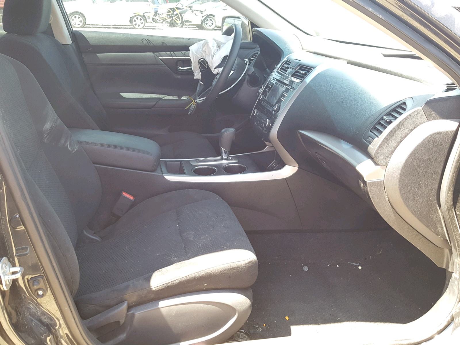 Photo 5 from auction – 2015 NISSAN ALTIMA 2.5 with VIN 1N4AL3AP0FC498481