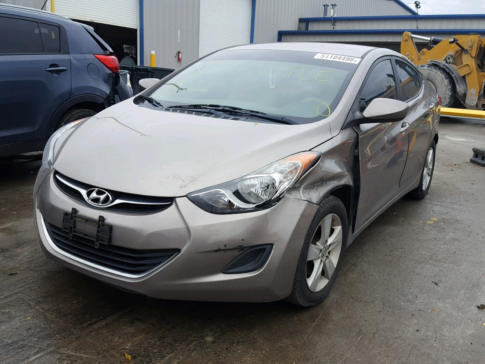 Photo 2 from auction – 2011 HYUNDAI ELANTRA GL with VIN 5NPDH4AE2BH055261