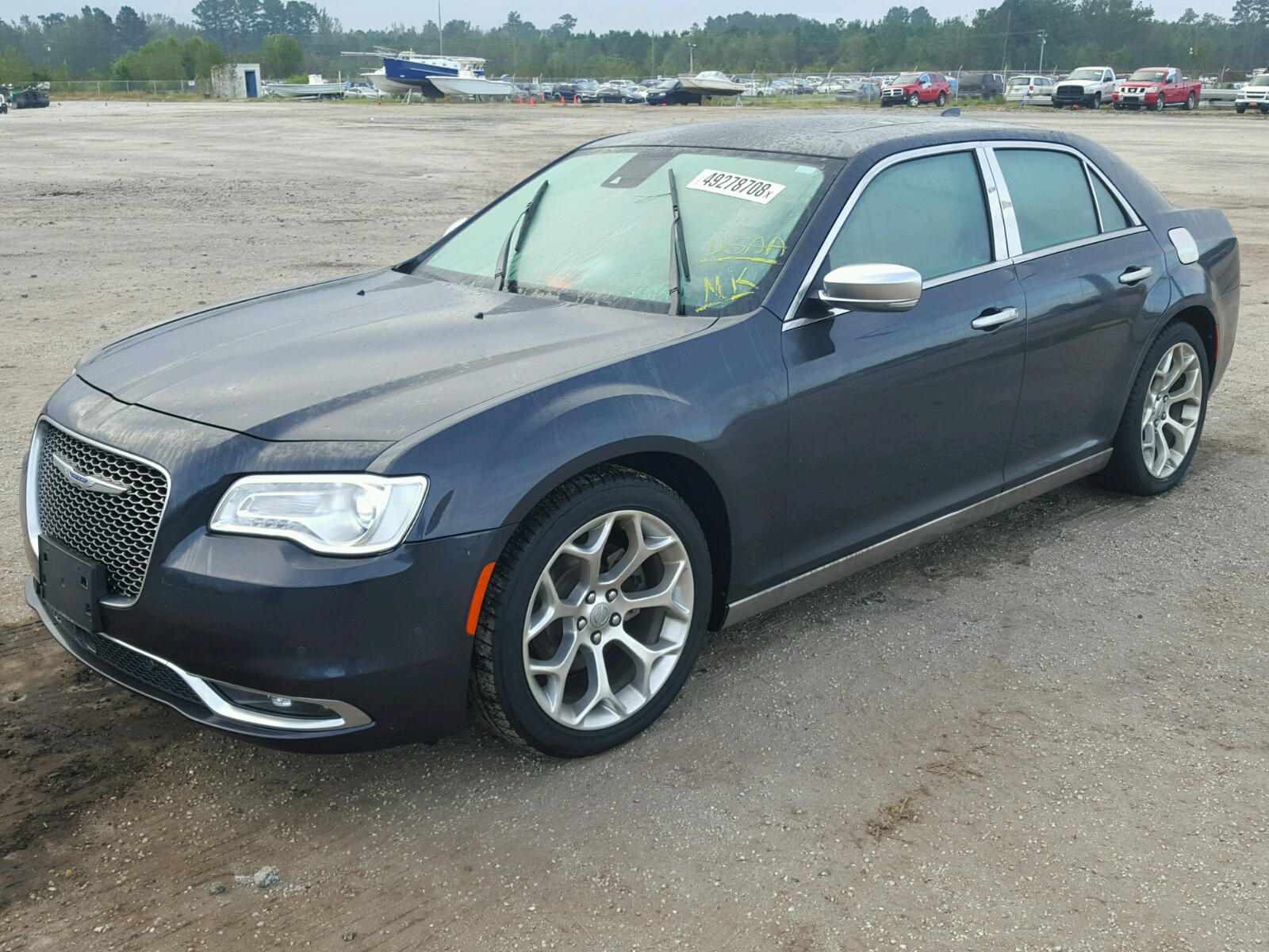 Photo 2 from auction – 2017 CHRYSLER 300C PLATI with VIN 2C3CCAPG3HH616431