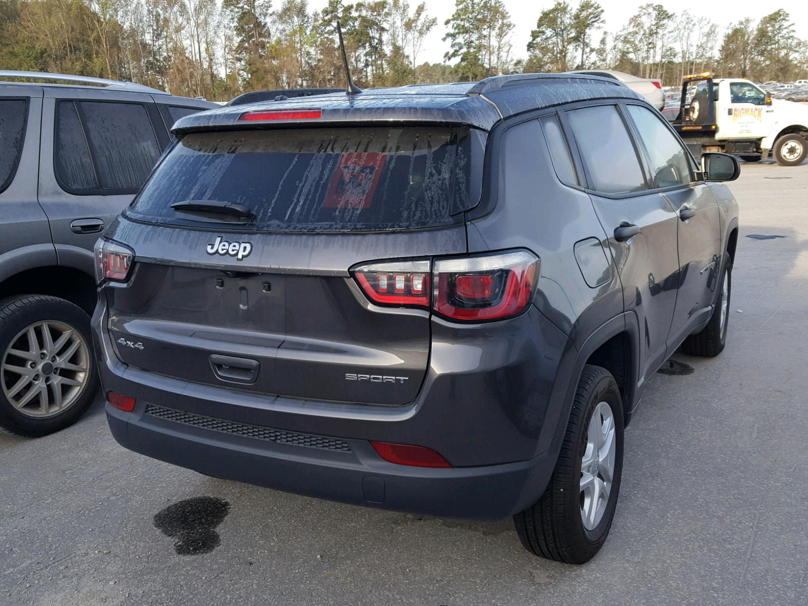 Photo 4 from auction – 2018 JEEP COMPASS SP with VIN 3C4NJDAB7JT234991