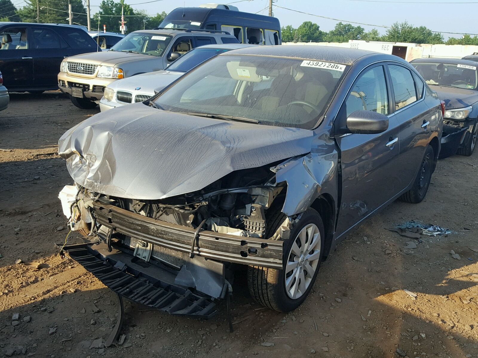 Photo 2 from auction – 2016 NISSAN SENTRA S with VIN 3N1AB7AP9GY222848