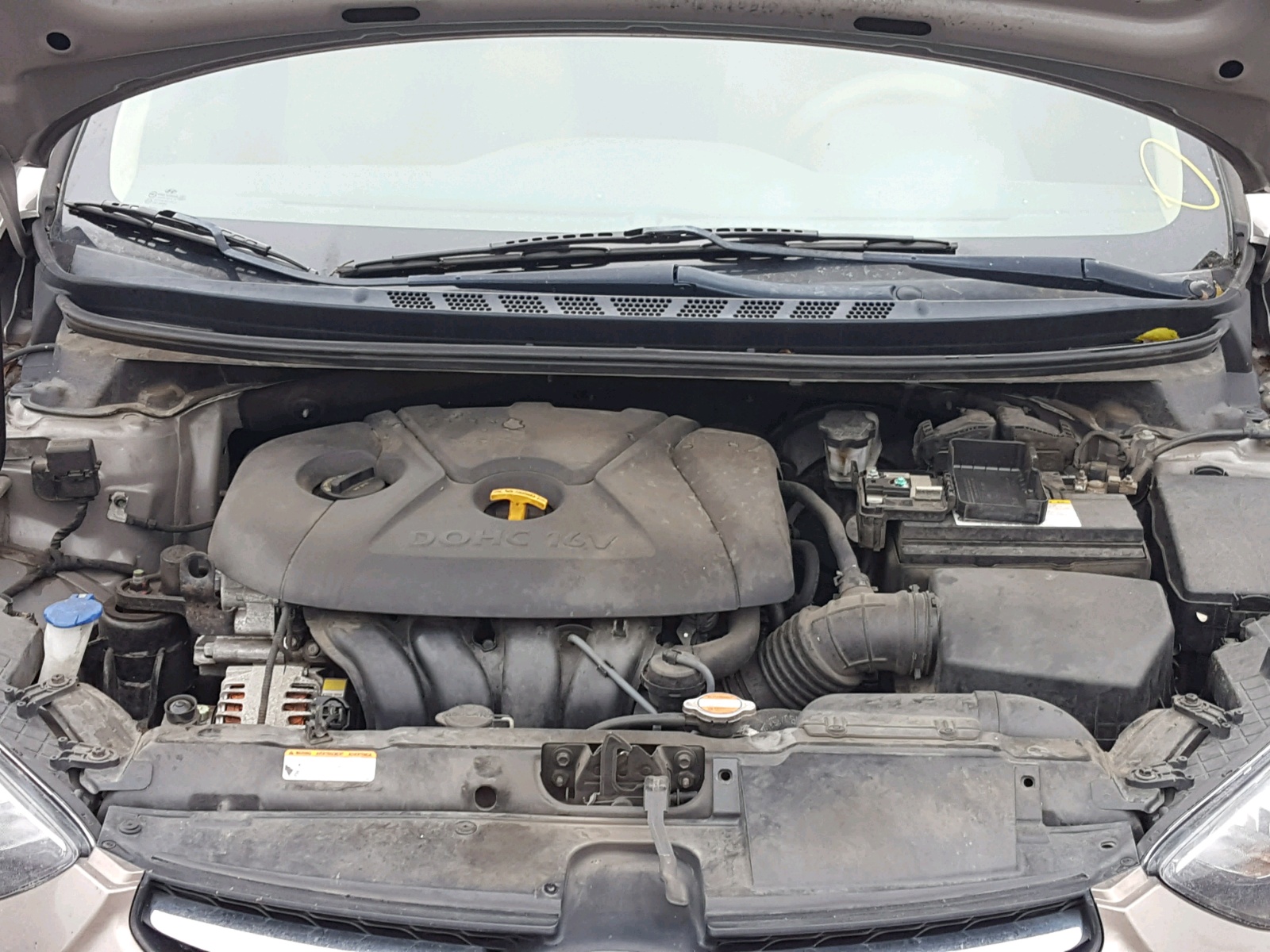 Photo 7 from auction – 2011 HYUNDAI ELANTRA GL with VIN 5NPDH4AE2BH055261