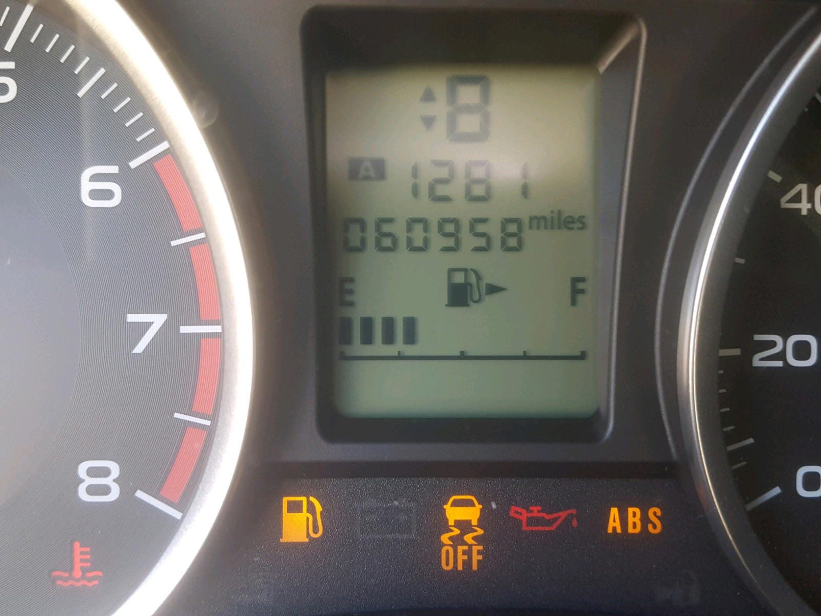 Photo 8 from auction – 2016 SUBARU FORESTER 2 with VIN JF2SJABC5GH436438