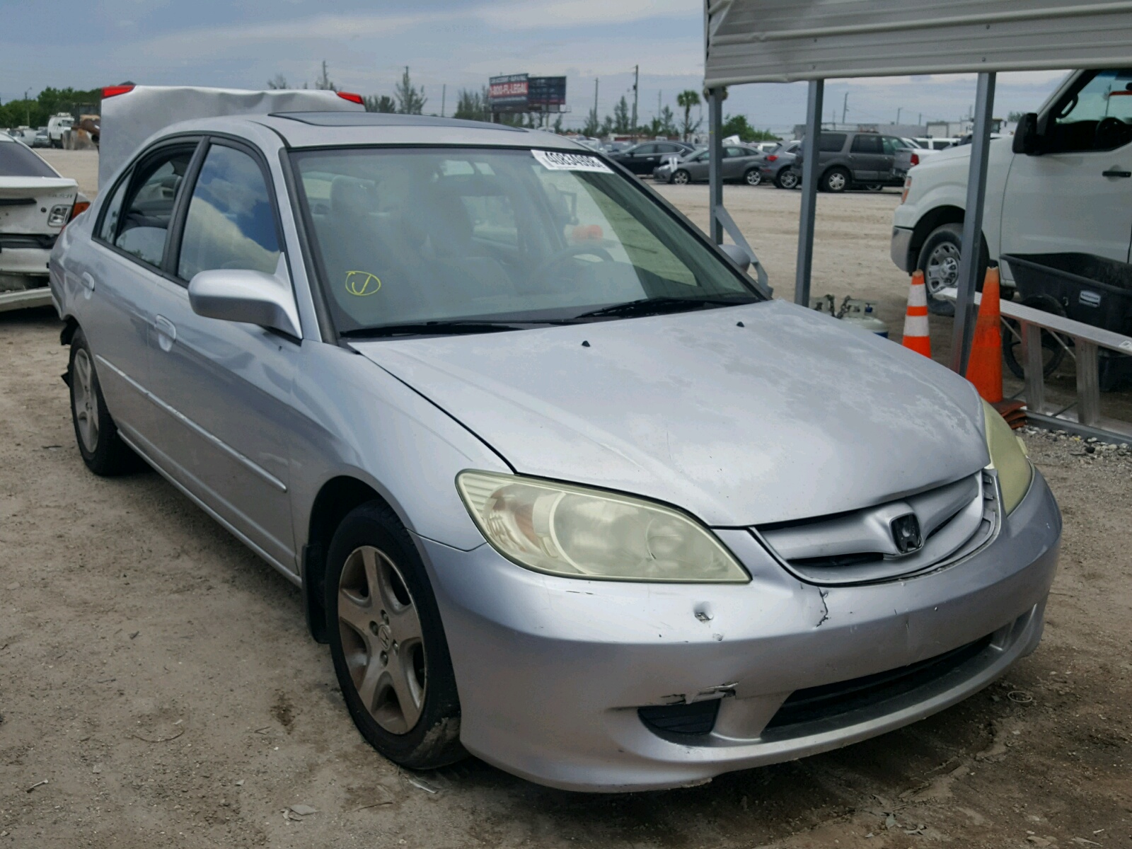 Photo 1 from auction – 2005 HONDA CIVIC EX with VIN 2HGES26745H512929