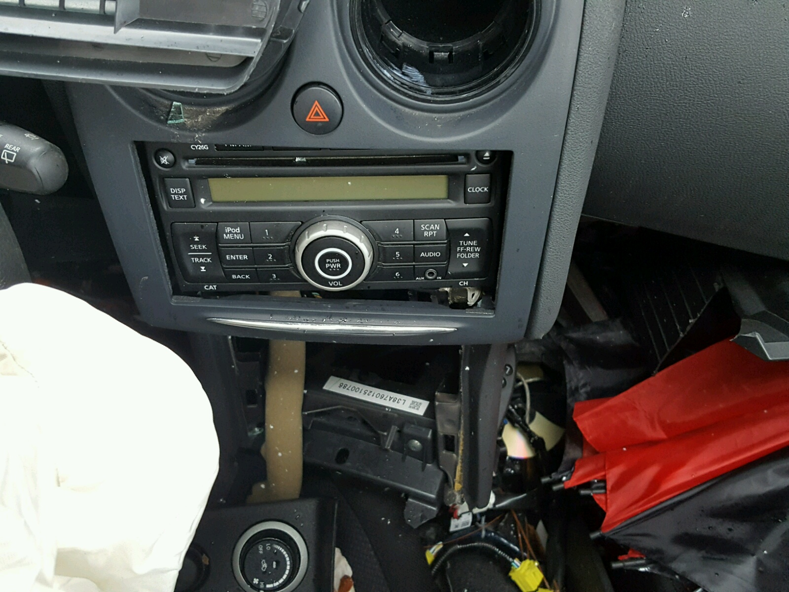 Photo 9 from auction – 2012 NISSAN ROGUE S with VIN JN8AS5MT7CW612170