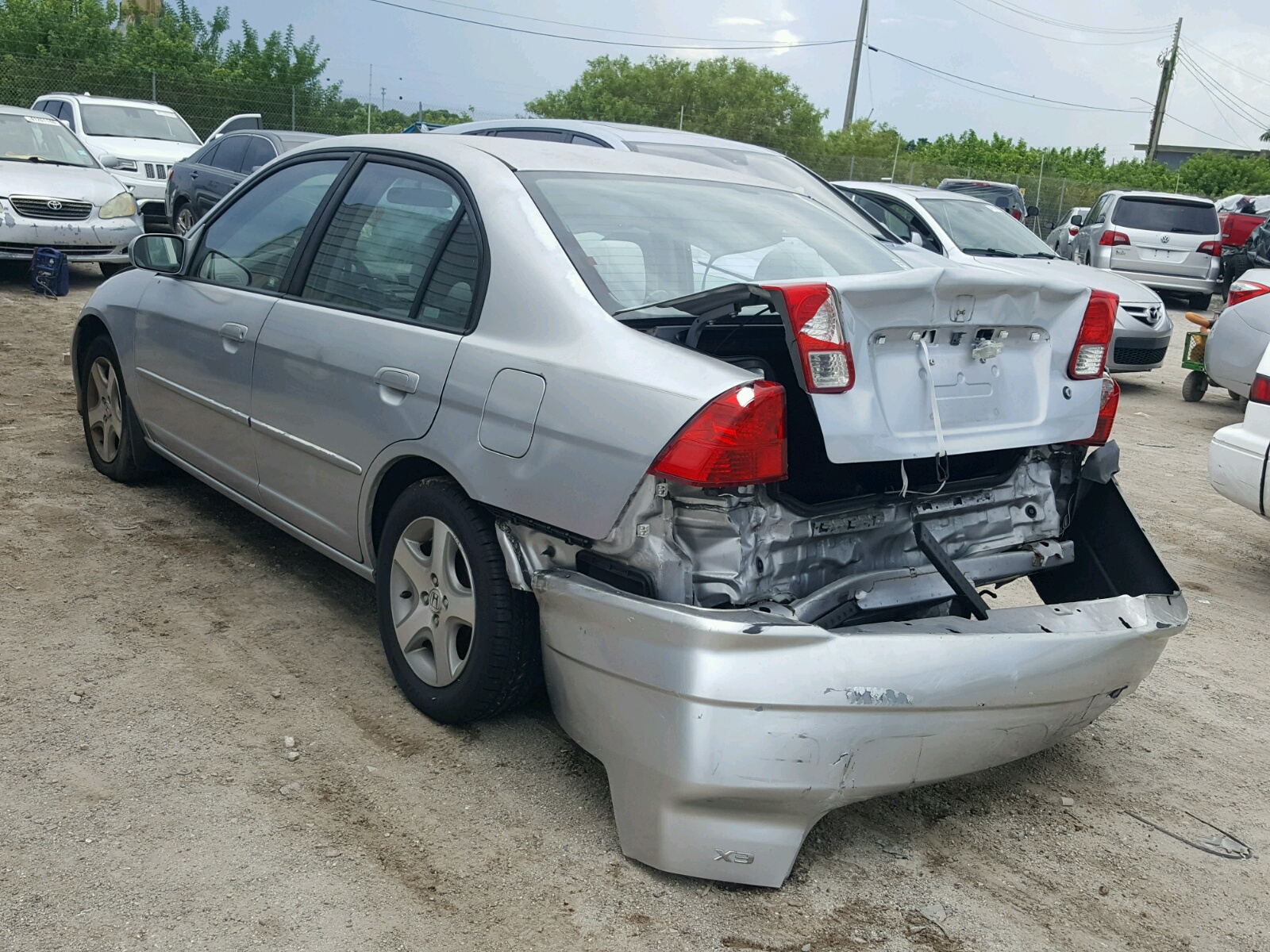 Photo 3 from auction – 2005 HONDA CIVIC EX with VIN 2HGES26745H512929