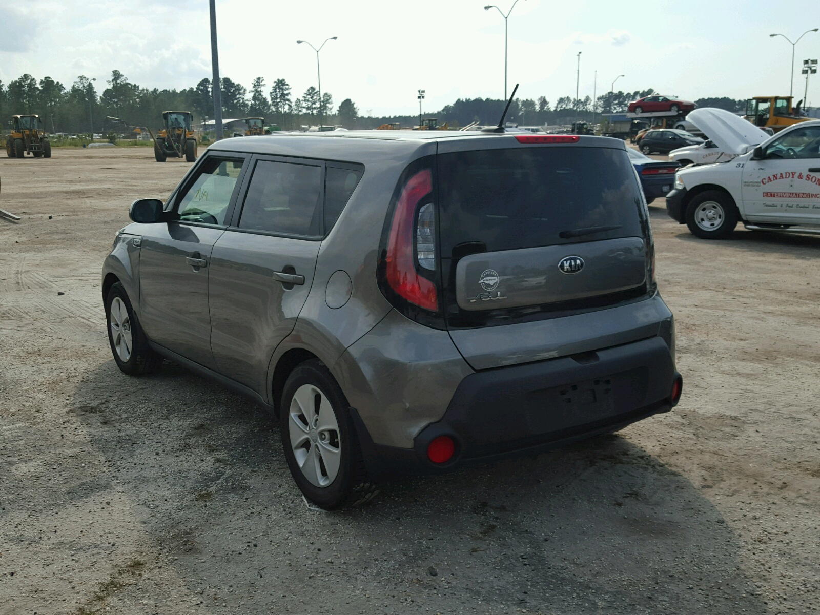 Photo 3 from auction – 2016 KIA SOUL with VIN KNDJN2A23G7354579