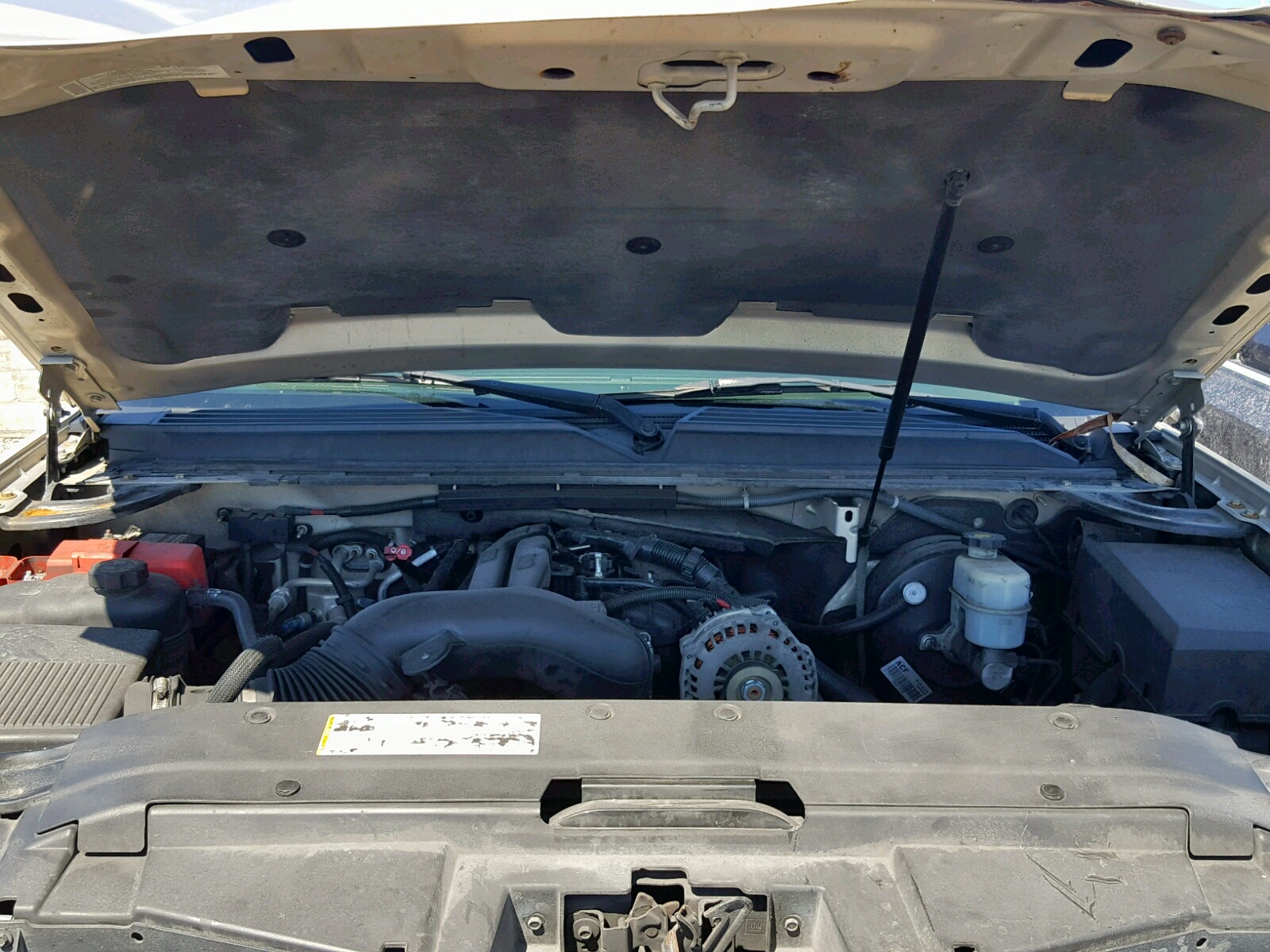 Photo 7 from auction – 2007 CHEVROLET SUBURBAN K with VIN 1GNFK16307J187909
