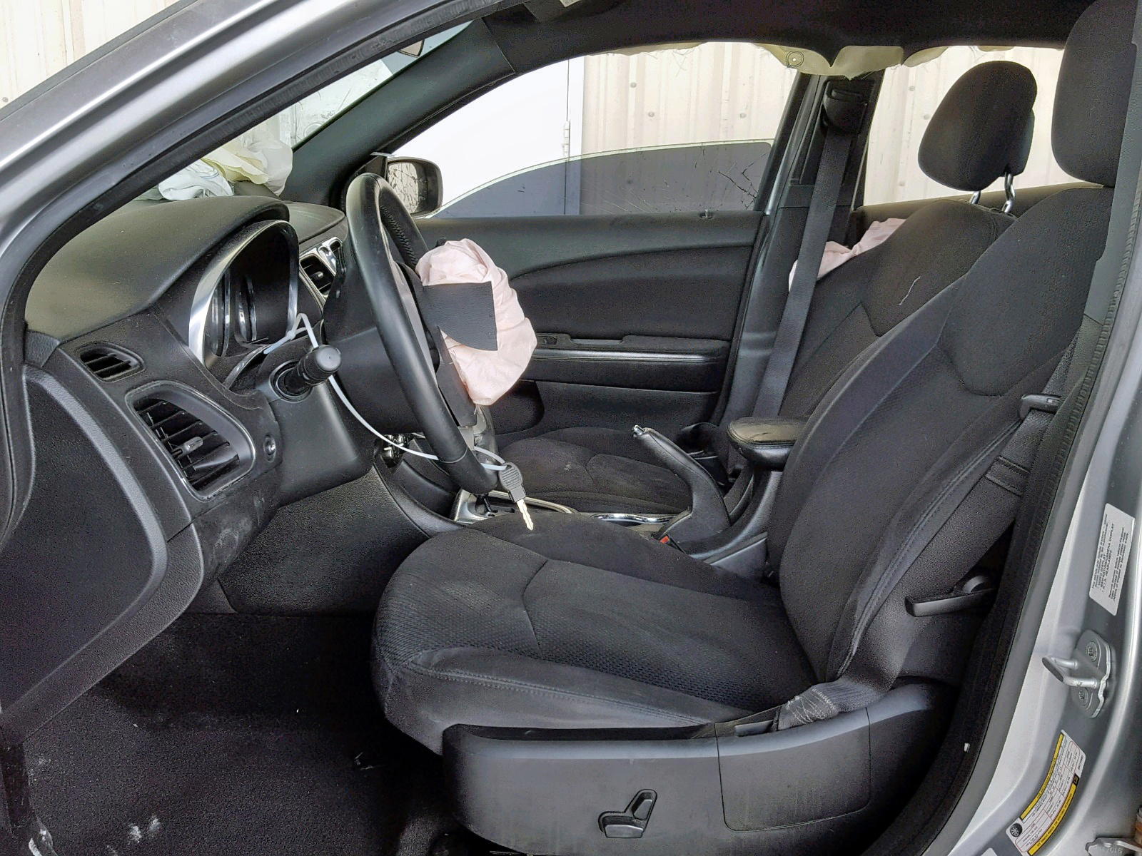 Photo 14 from auction – 2013 CHRYSLER 200 TOURIN with VIN 1C3CCBBB7DN714882