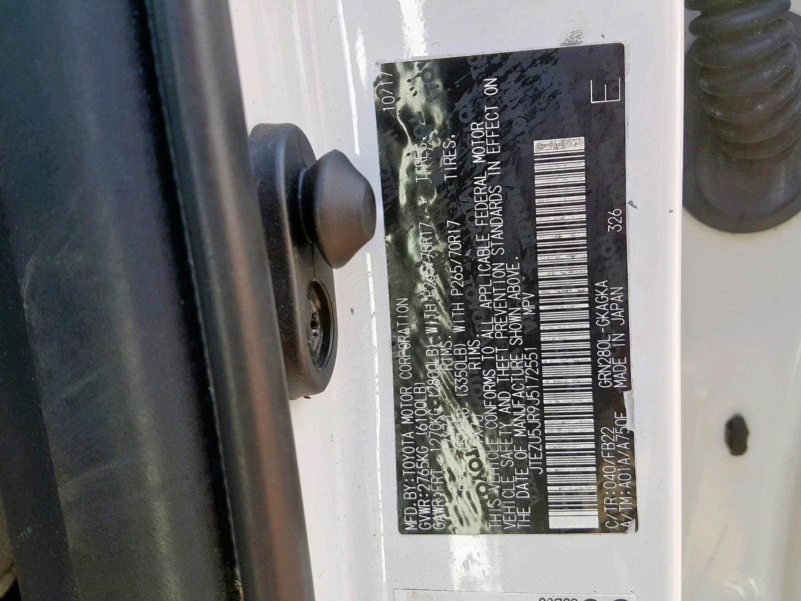 Photo 10 from auction – 2015 TOYOTA 4RUNNER SR with VIN JTEZU5JR9J5172551
