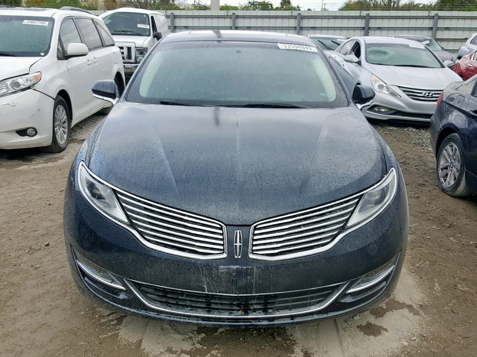 Photo 9 from auction – 2014 LINCOLN MKZ with VIN 3LN6L2GK2ER831846