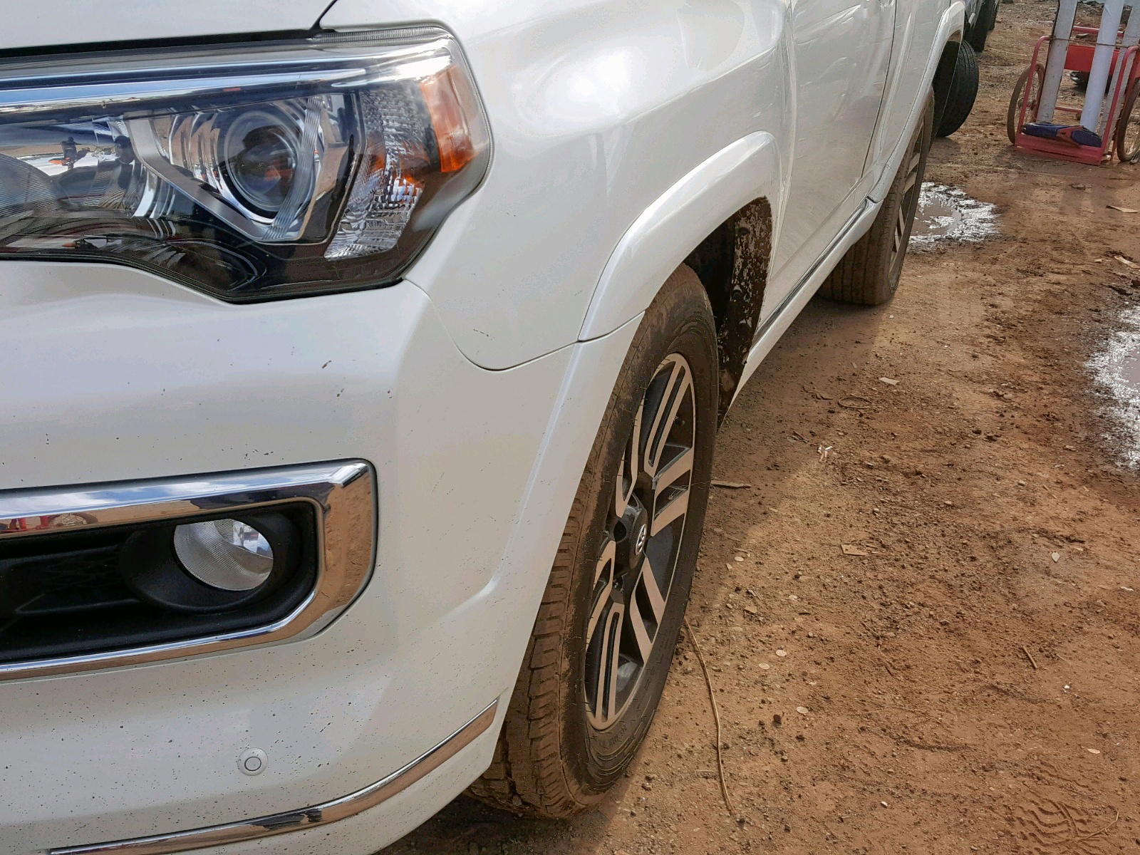 Photo 9 from auction – 2015 TOYOTA 4RUNNER SR with VIN JTEZU5JR9J5172551