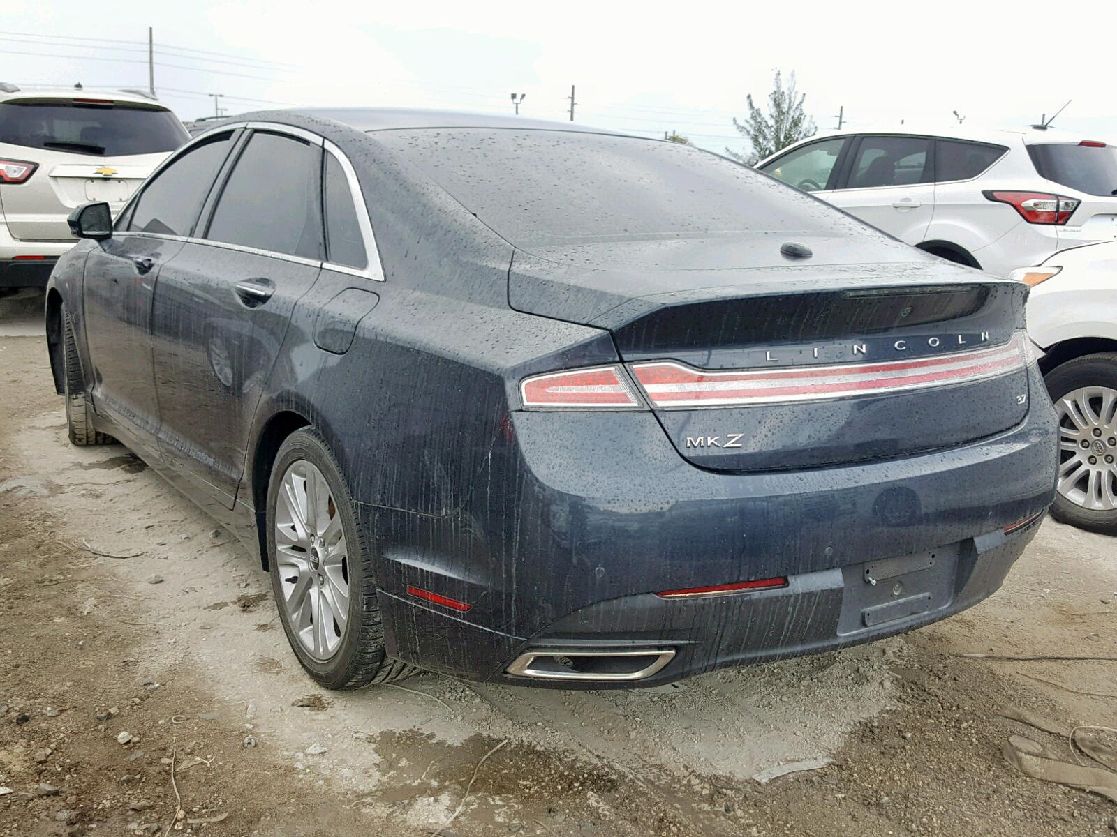 Photo 3 from auction – 2014 LINCOLN MKZ with VIN 3LN6L2GK2ER831846