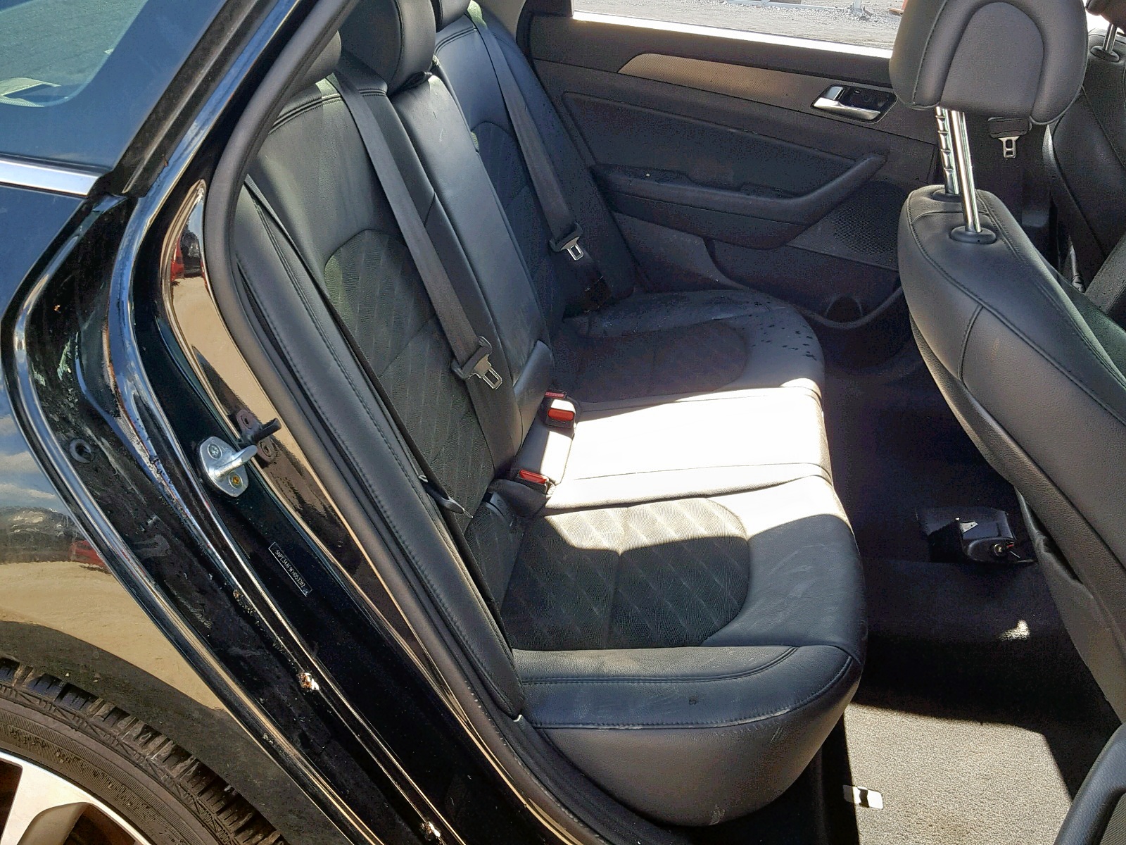 Photo 6 from auction – 2015 HYUNDAI SONATA SPO with VIN 5NPE34AF9FH053282