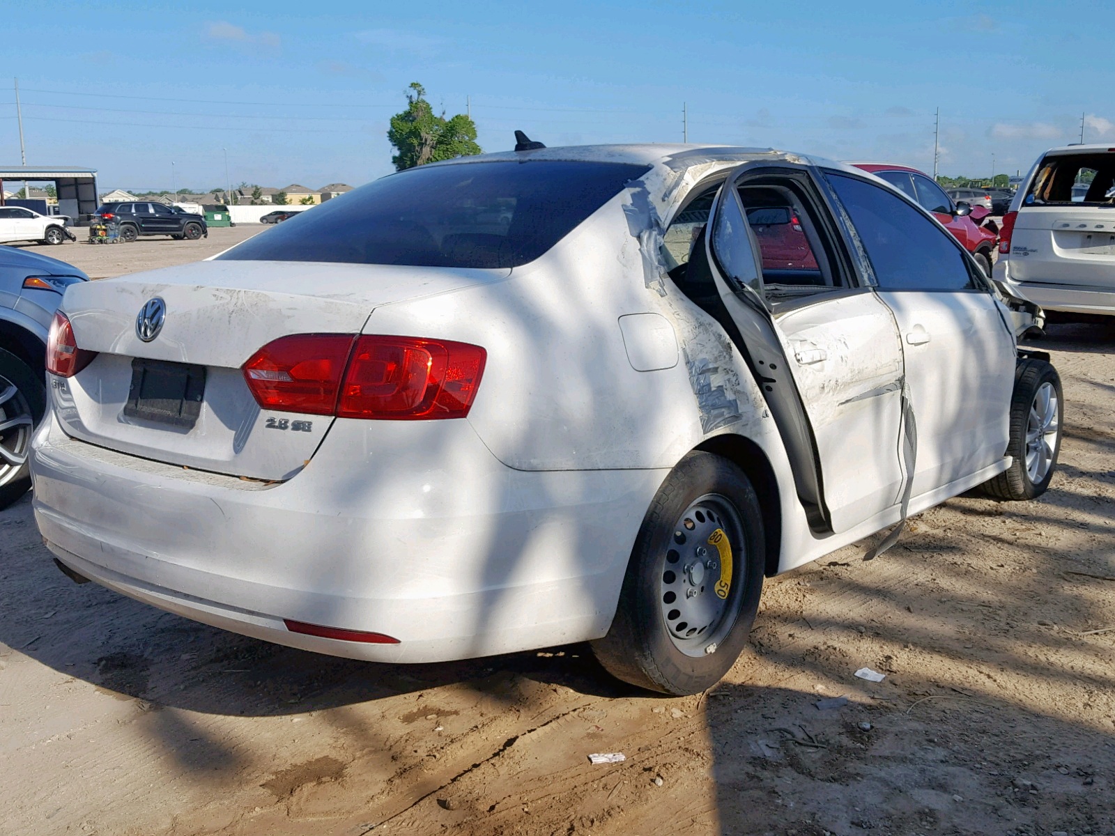 Photo 4 from auction – 2012 VOLKSWAGEN JETTA SE with VIN 3VWDP7AJ5CM342894
